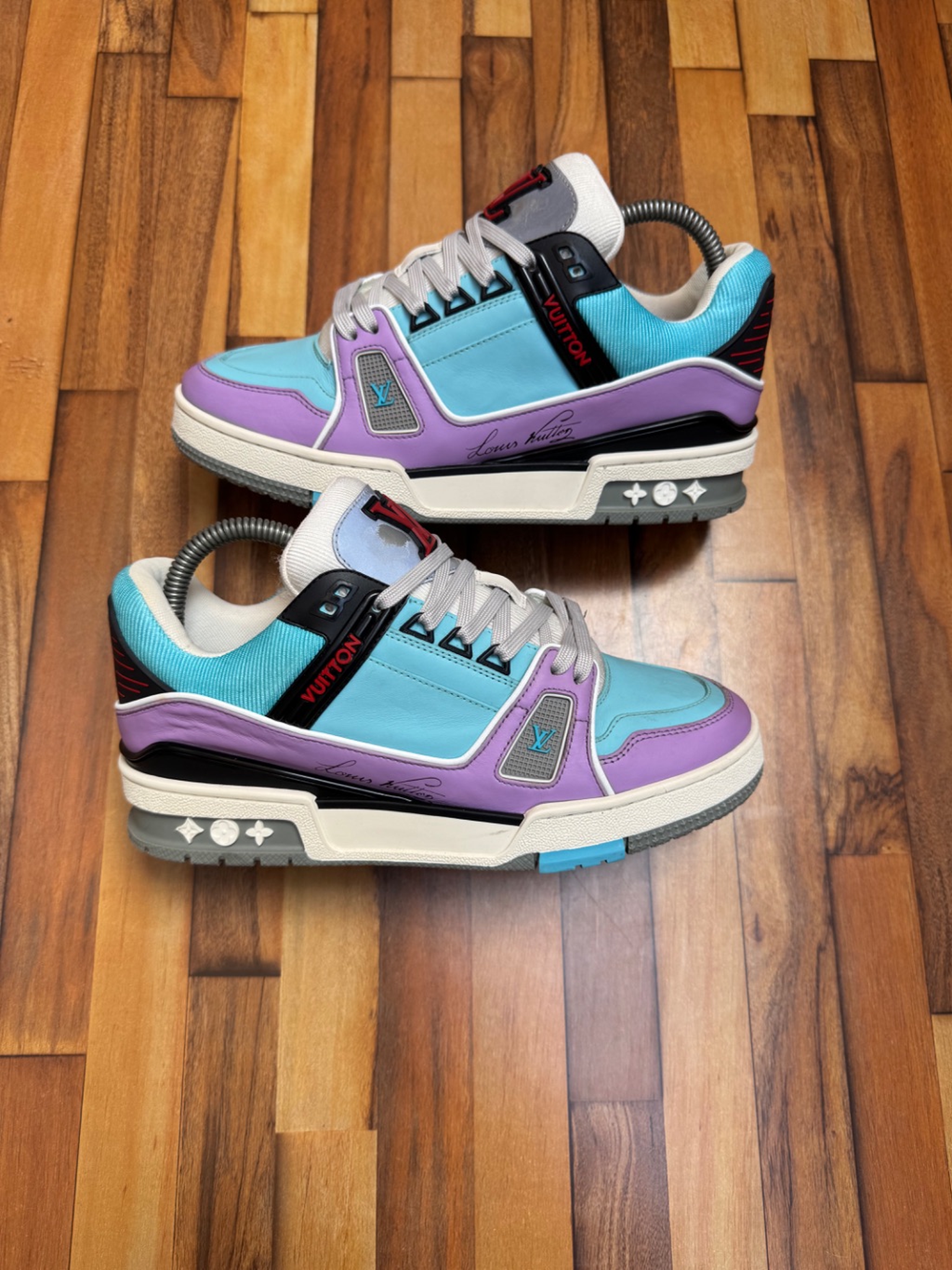 LOUIS VUITTON TRAINERS 