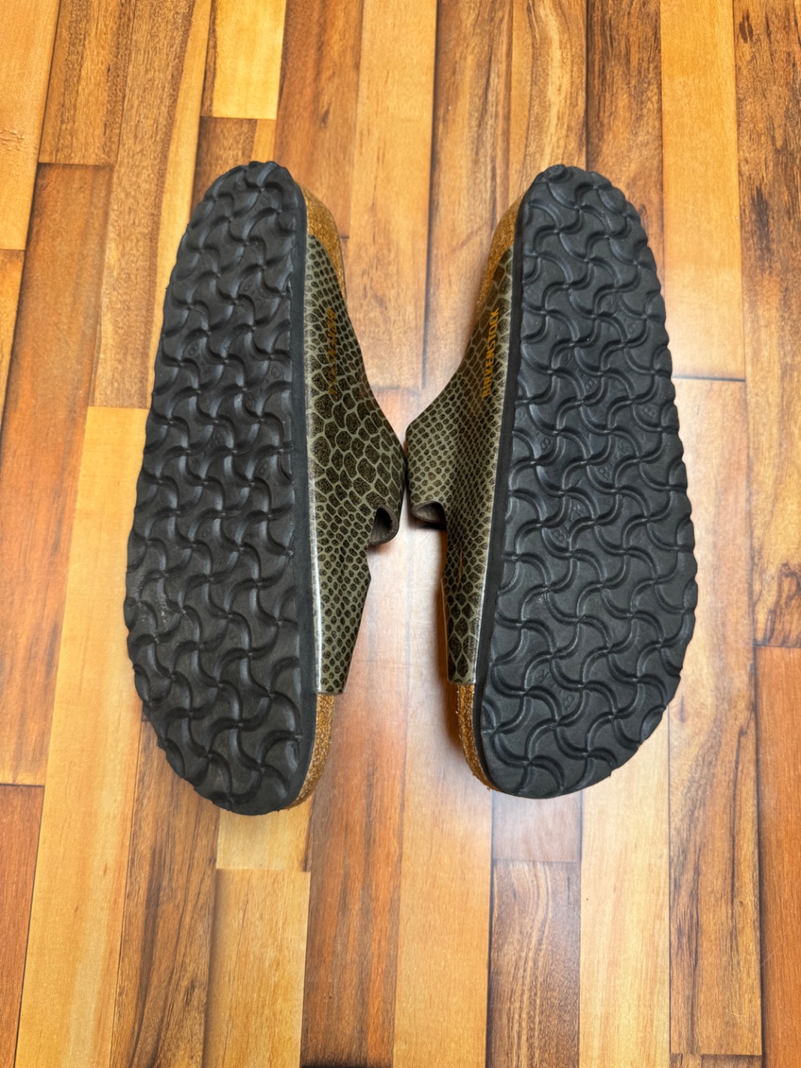 BIRKENSTOCK ARIZONA SANDALS 