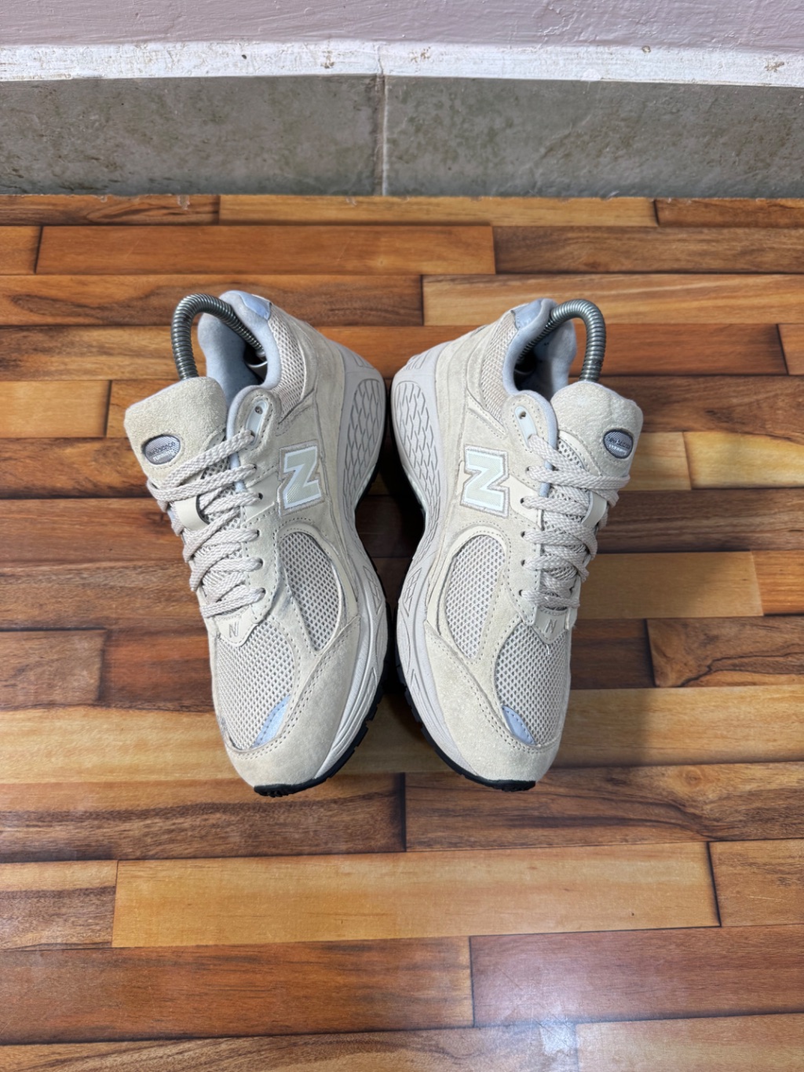  NEWBALANCE 2002R