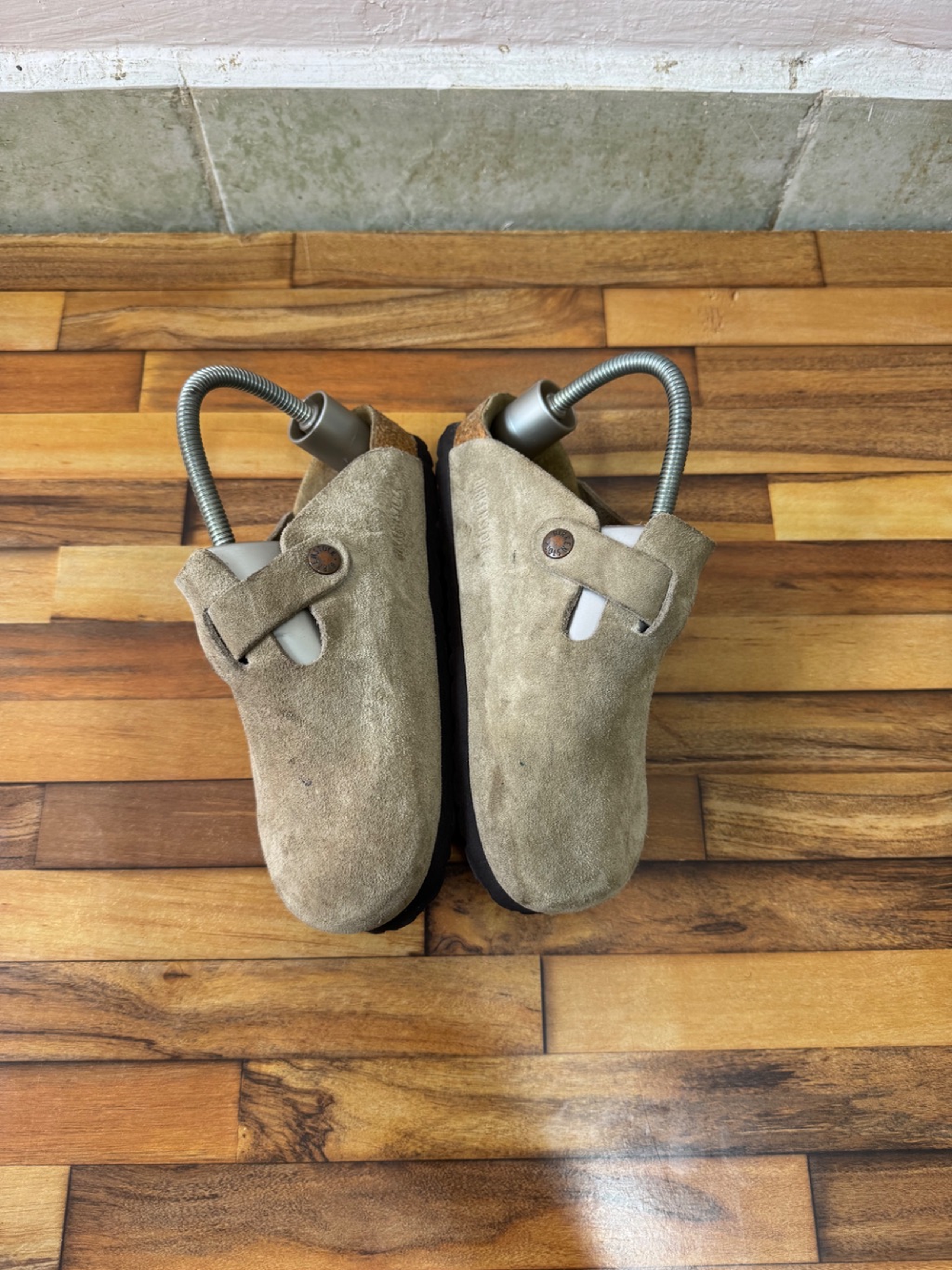BIRKENSTOCK CLOGS 