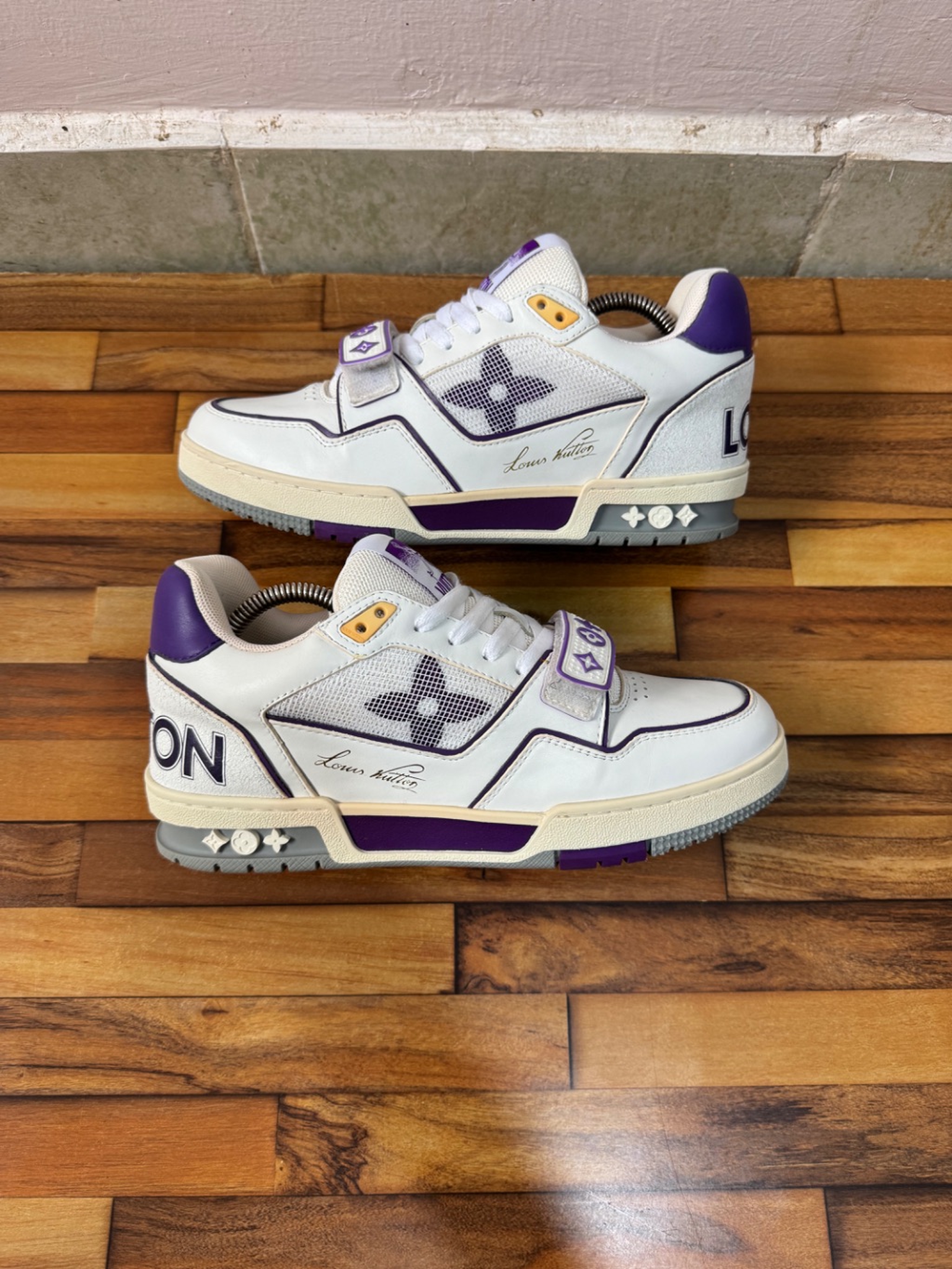 LOUIS VUITTON TRAINERS 💜