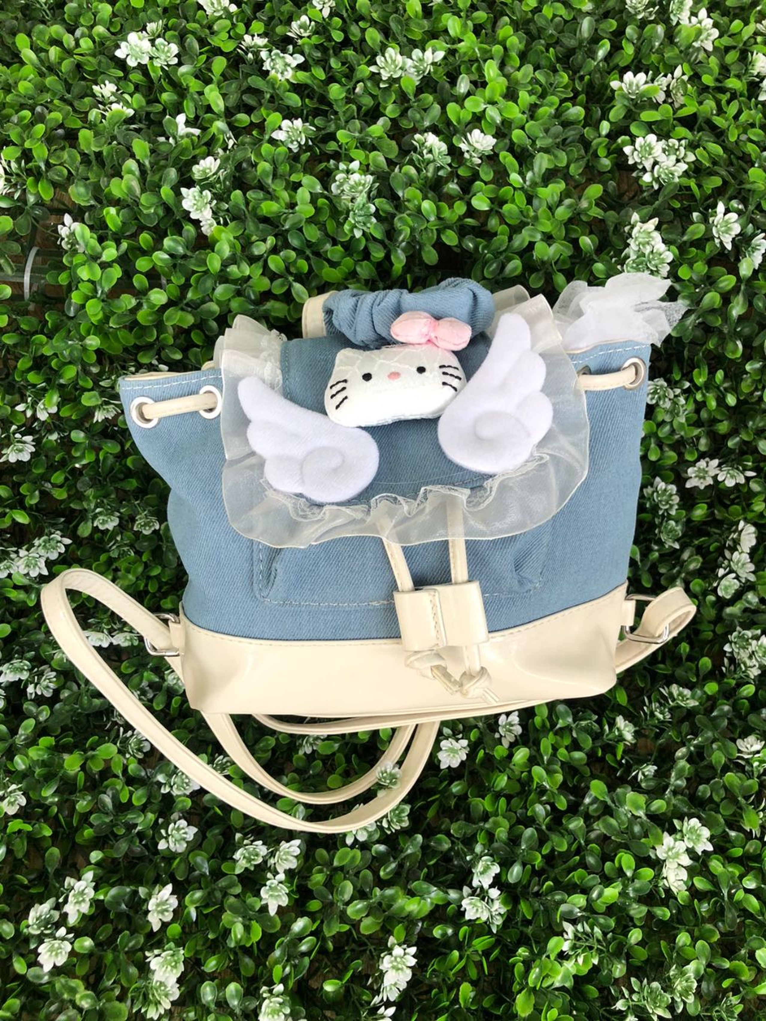 The Perfectly Sized Companion Bag