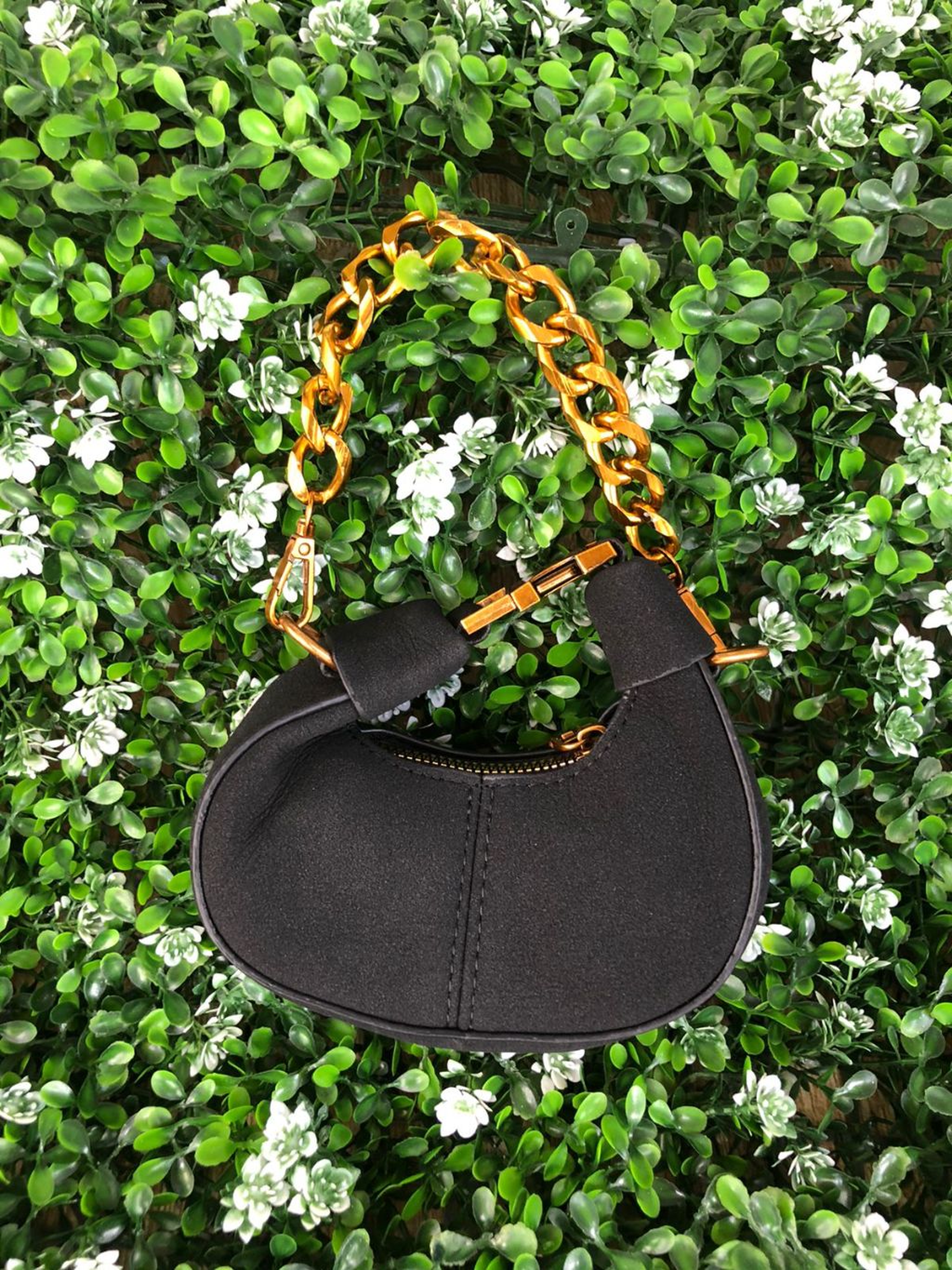 The Perfectly Sized Companion Bag