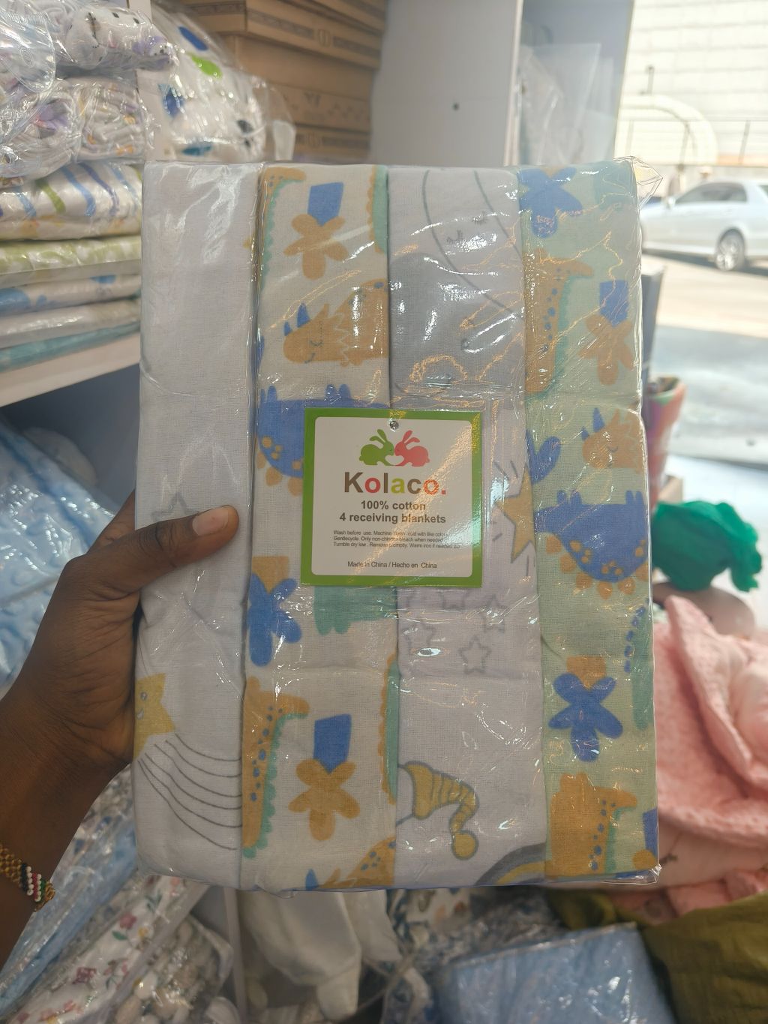 4 pieces in 1 Soft Cotton Flannel Cloth for Swaddling, Quilting & Bedding