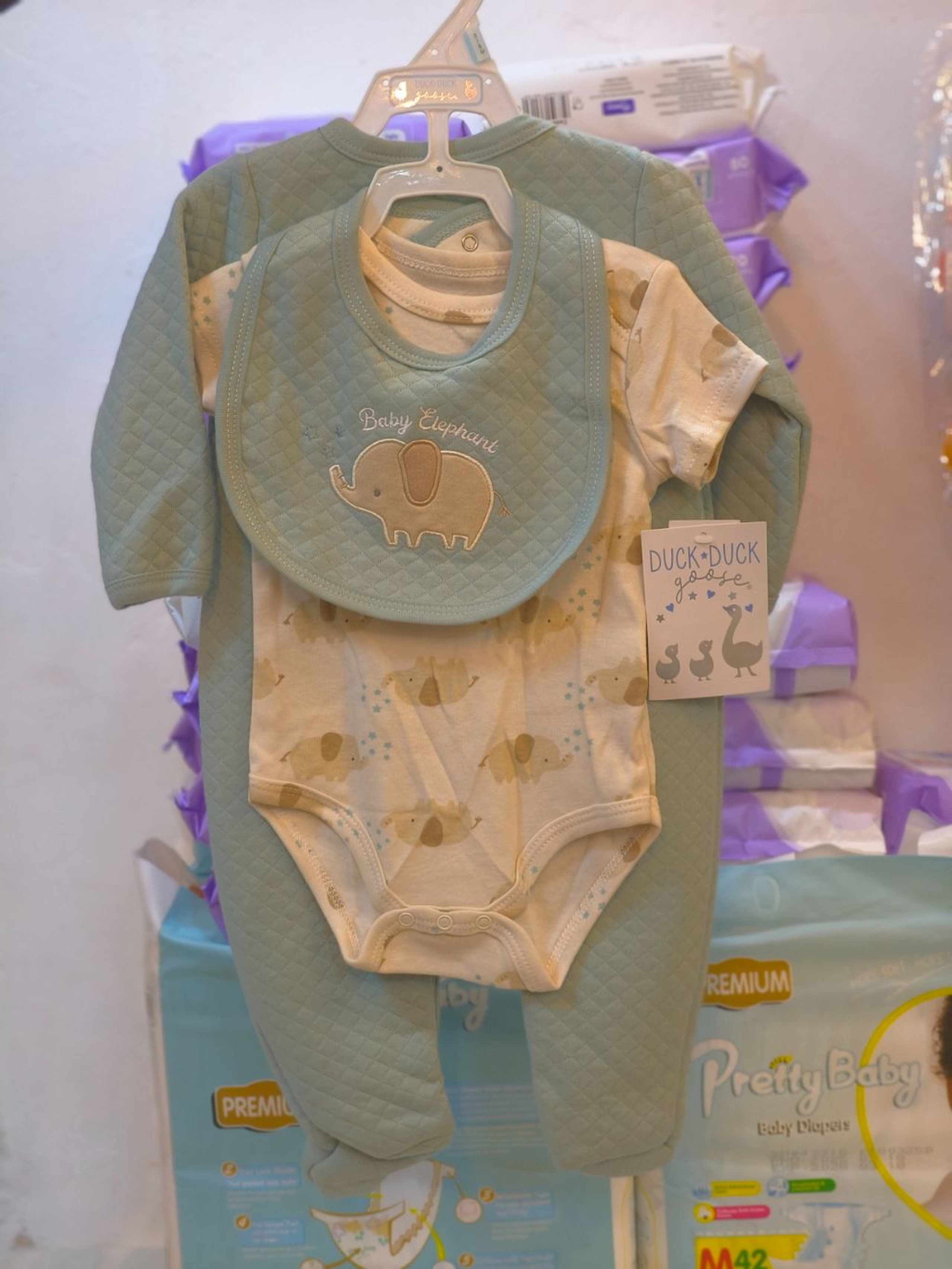 DUCKDUCK "Baby Elephant" 3-Piece Quilted Layette Set (Romper, Bodysuit, & Bib)