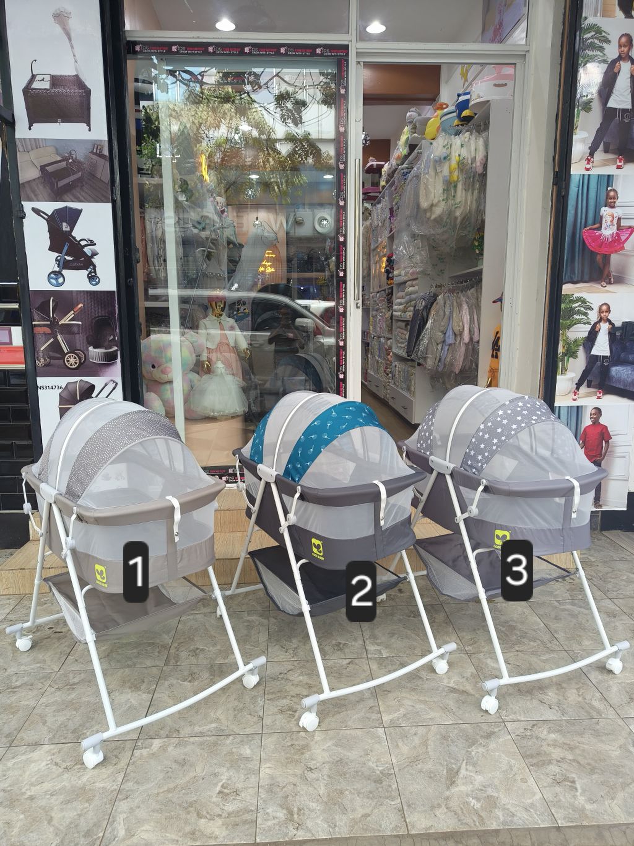 Portable Baby Bassinet & Co-Sleeper with Mosquito Net Canopy
