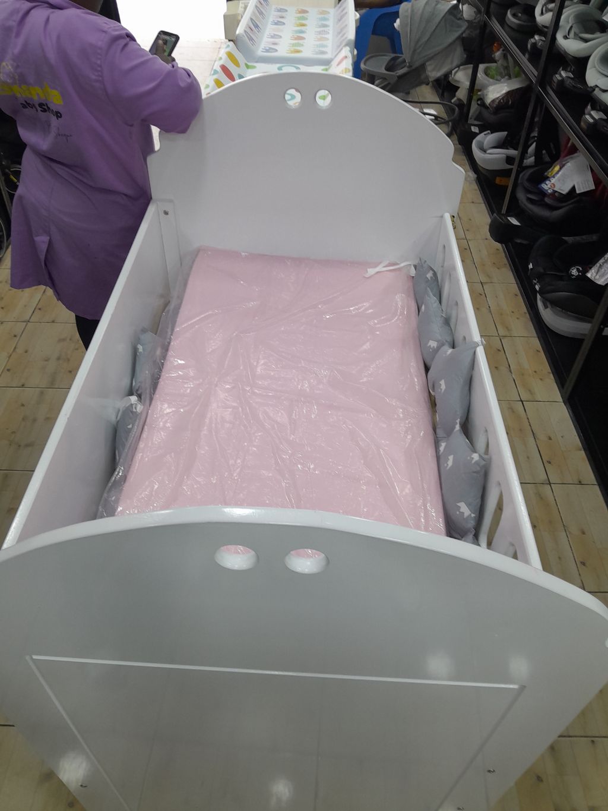 Baby cot