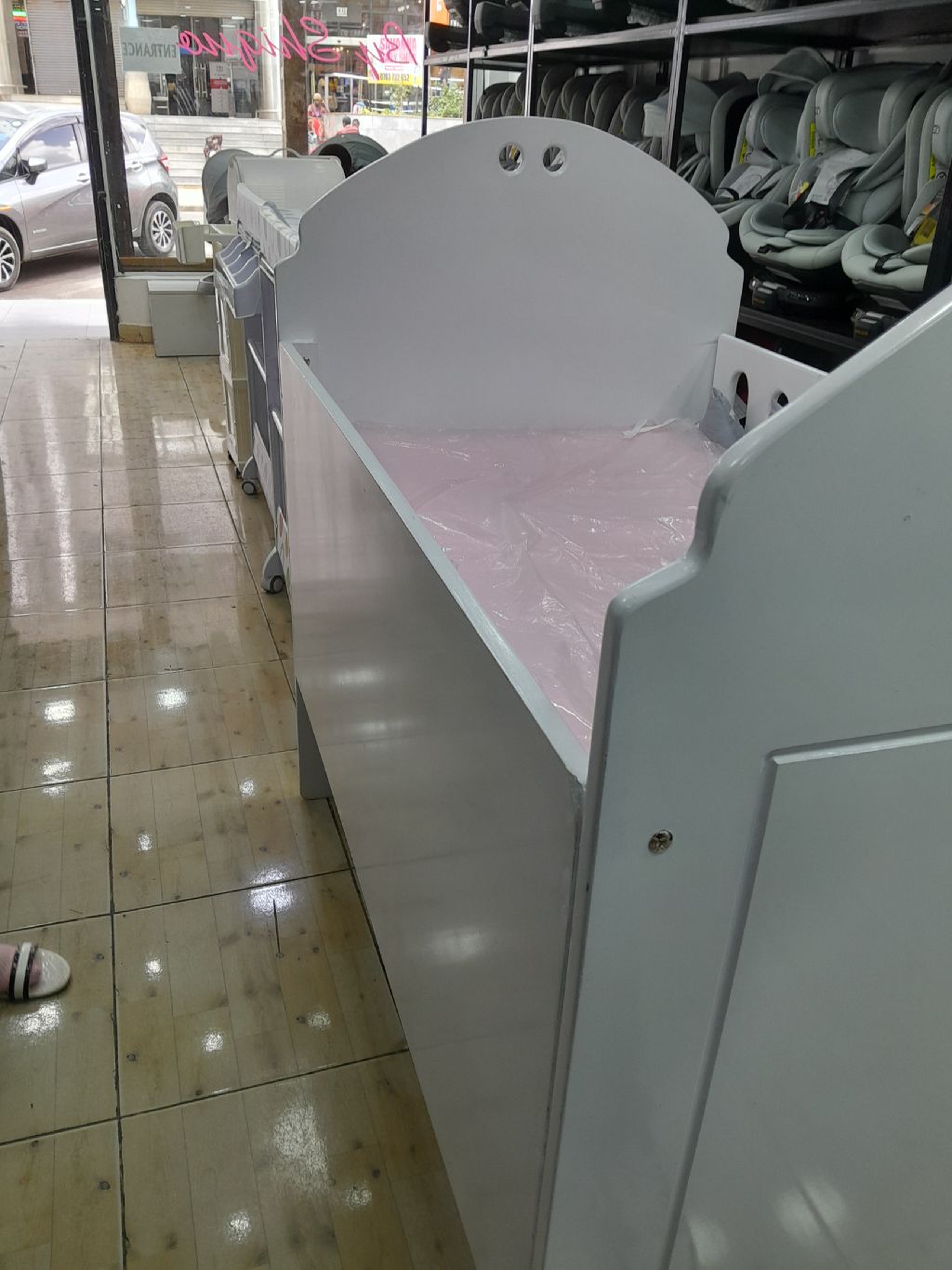 Baby cot