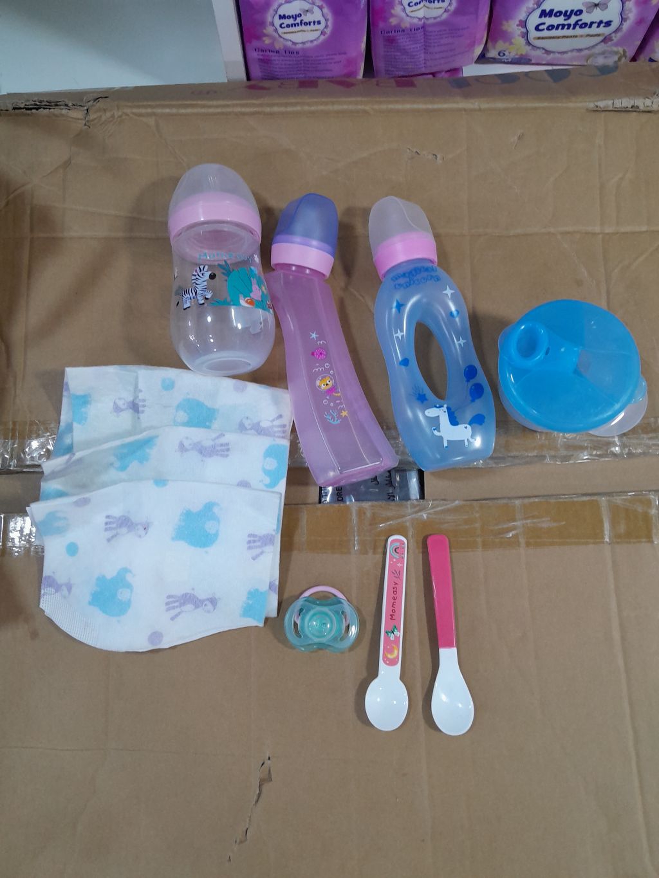 Baby feeding set
