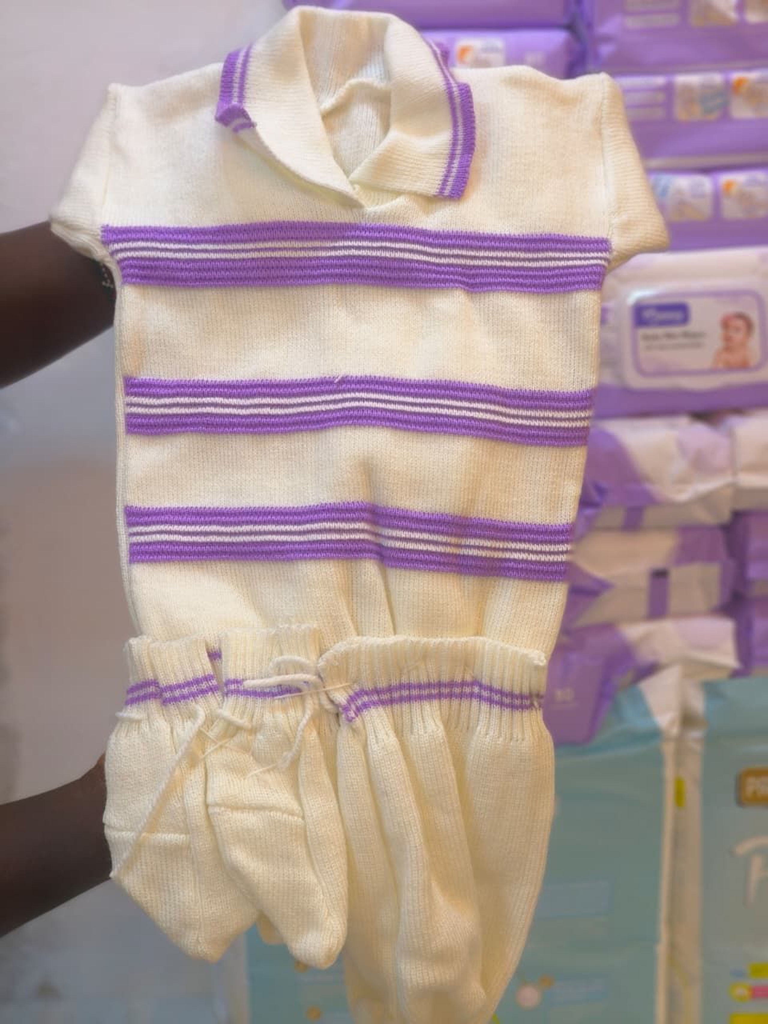 Newborn Hand-Knit Cream Romper and Diaper Cover Set with 'Nice Baby' Appliqué
