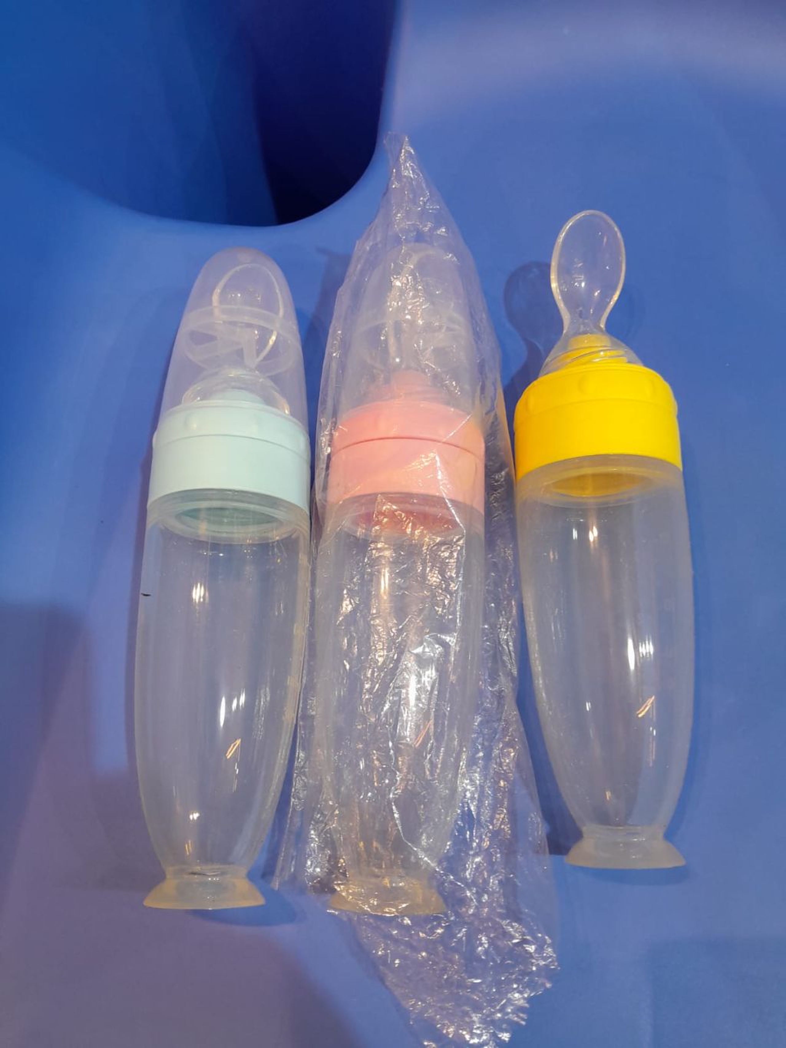 Silicone Squeeze Baby Feeder Spoon - Dispensing Food Bottle for Purees & Cereal