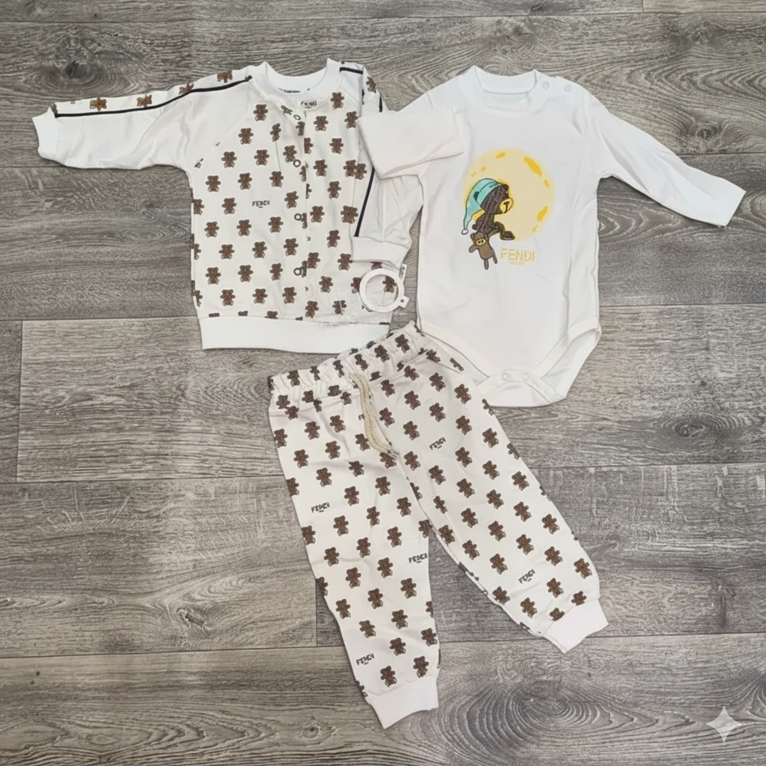 Luxury-Inspired Baby Bear Print Outfit Set | Long-Sleeve Top, Pants & Bodysuit (3-12 Months)