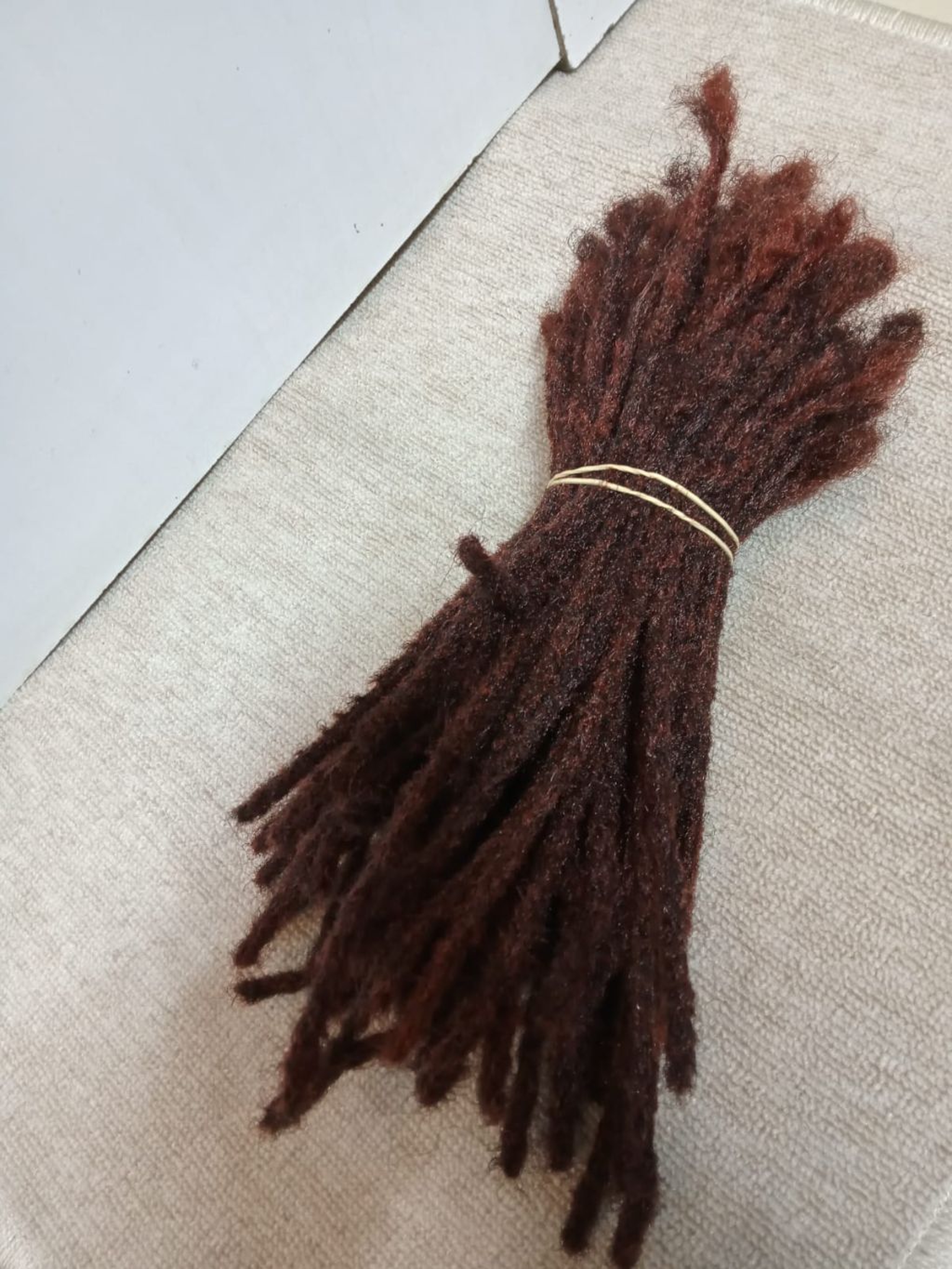 UG/Artificial Locs 700/- to 2k