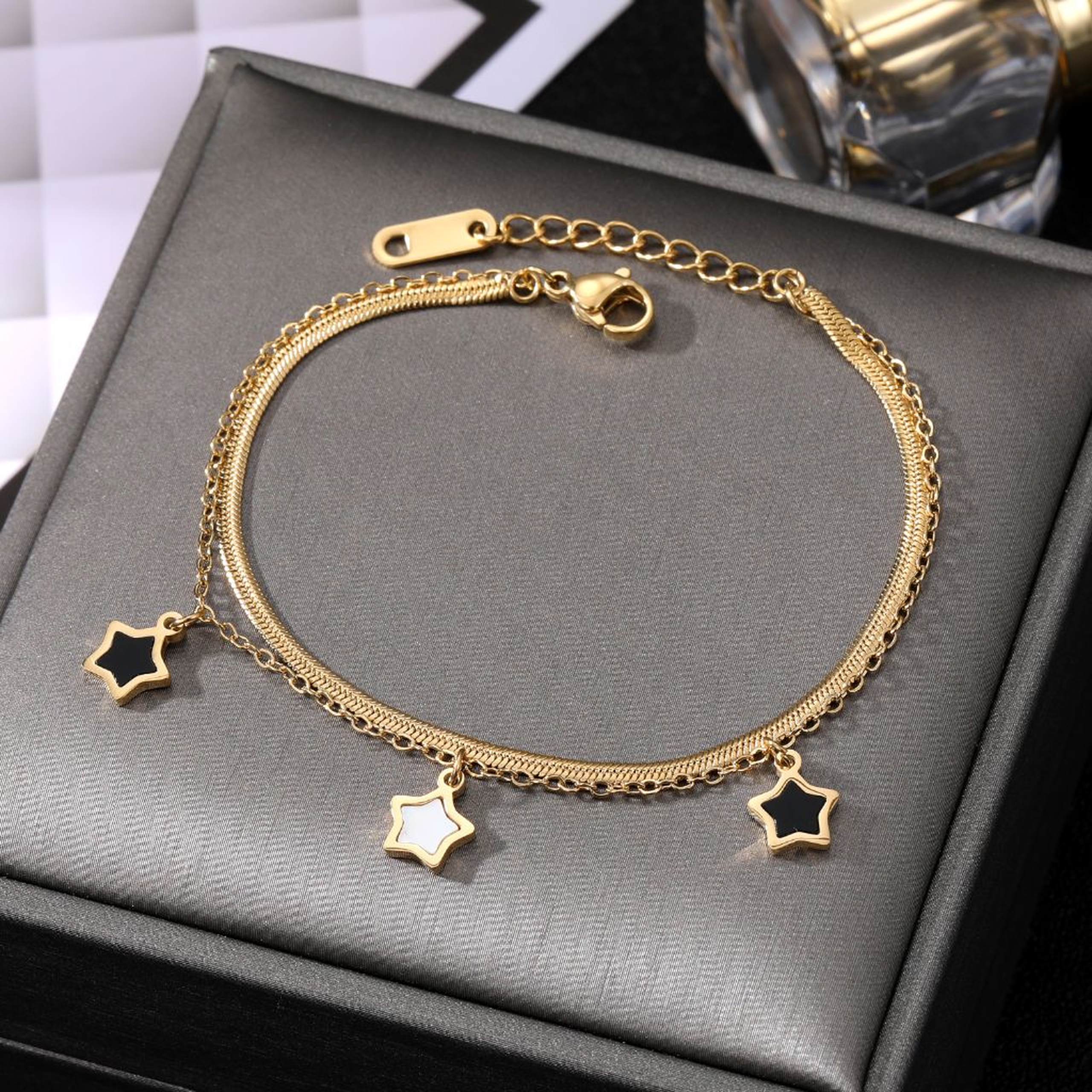 Shining Star Gold Bracelet