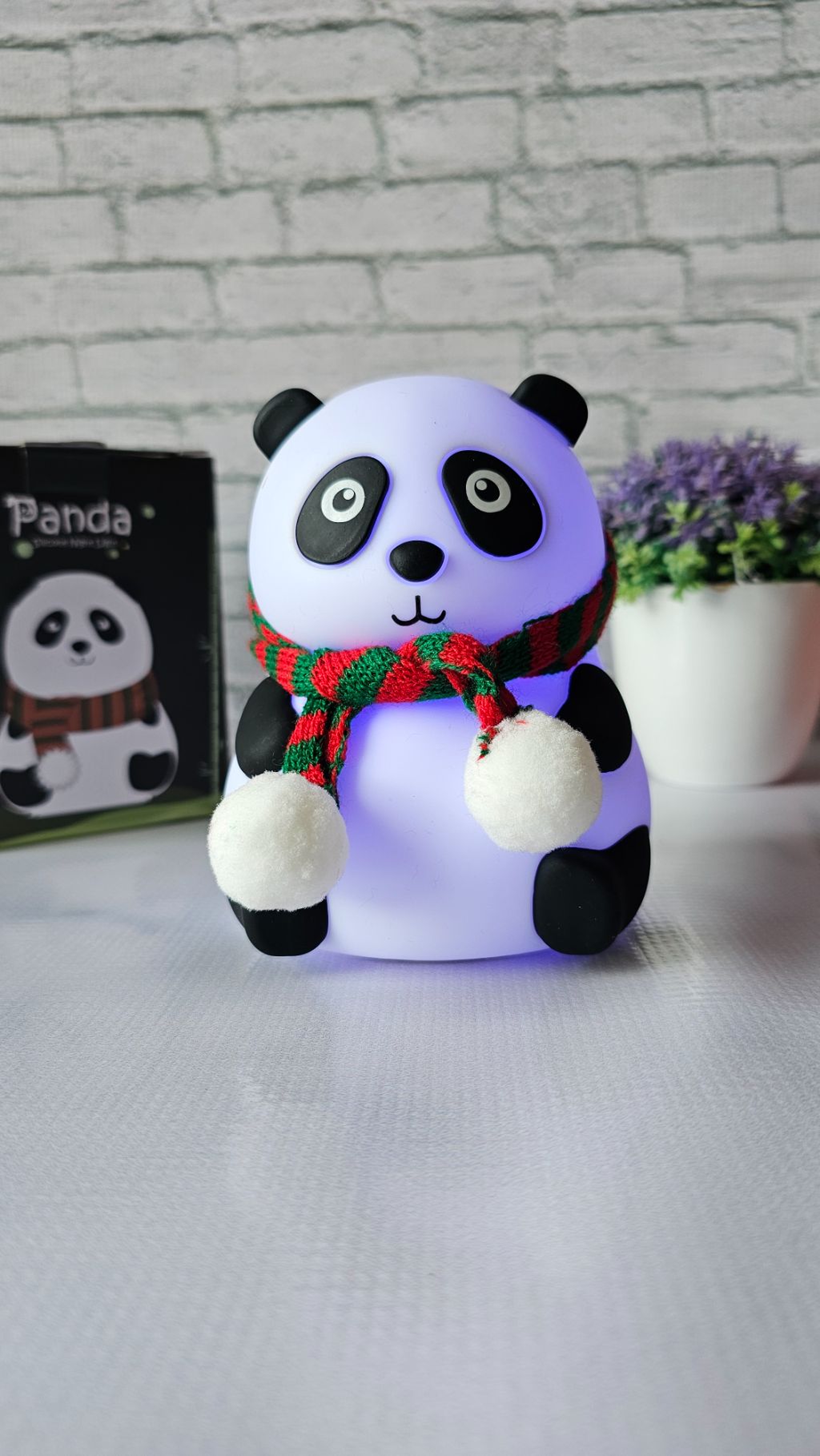 Panda scarf colour changing night light