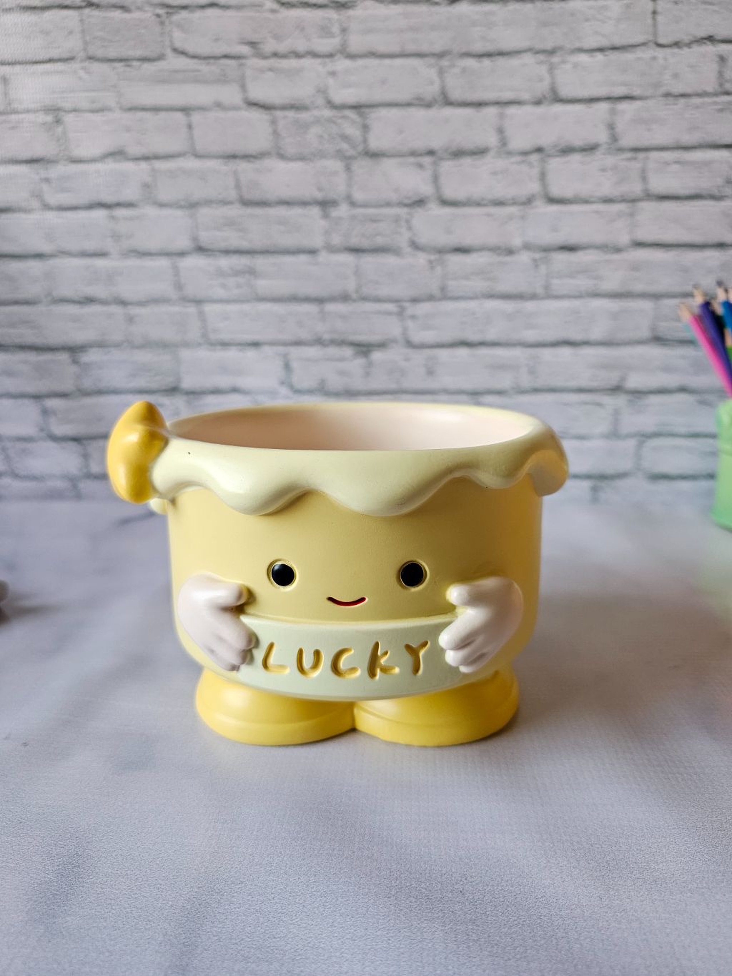 Ceramic cute organizer