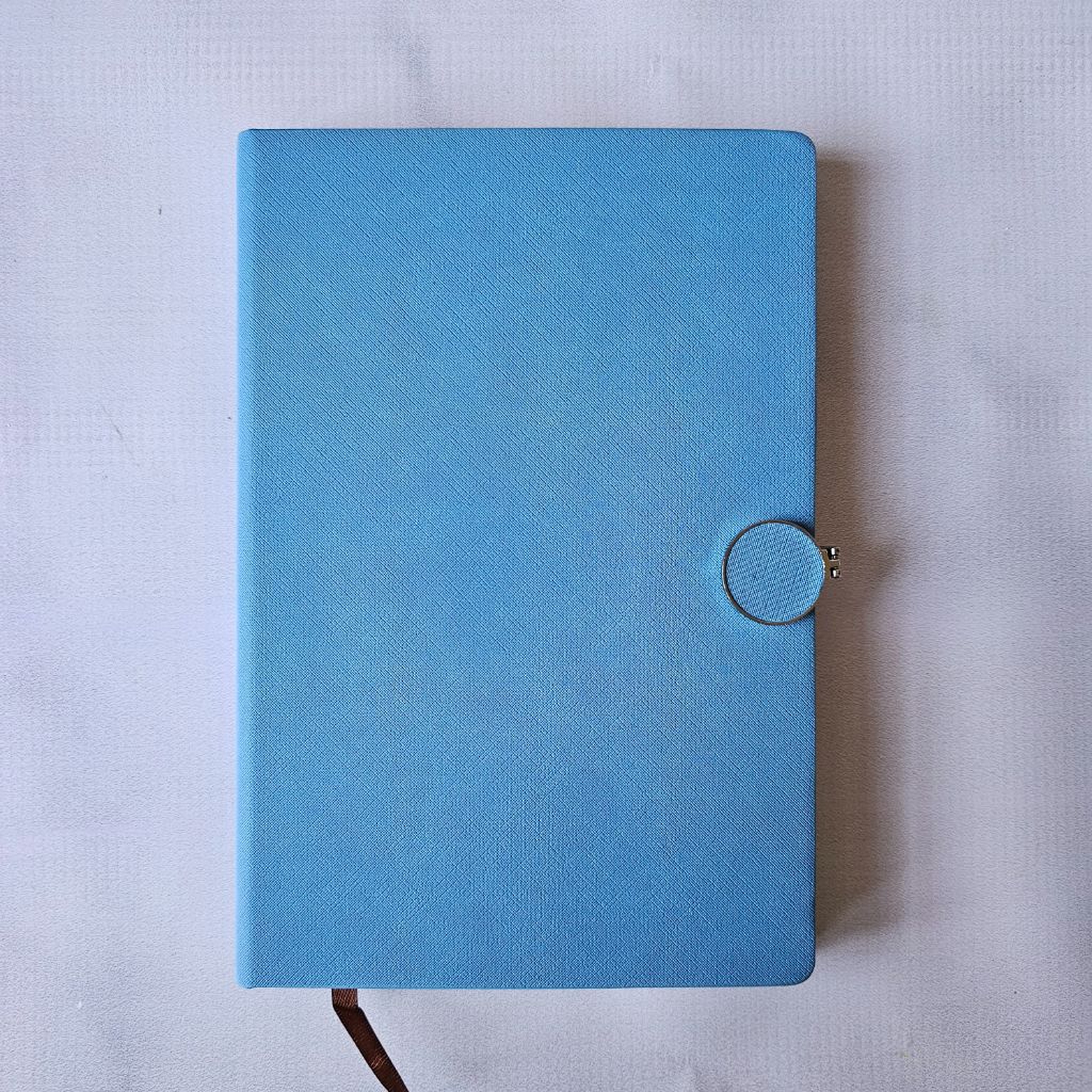 Plain ruled customizable notebooks