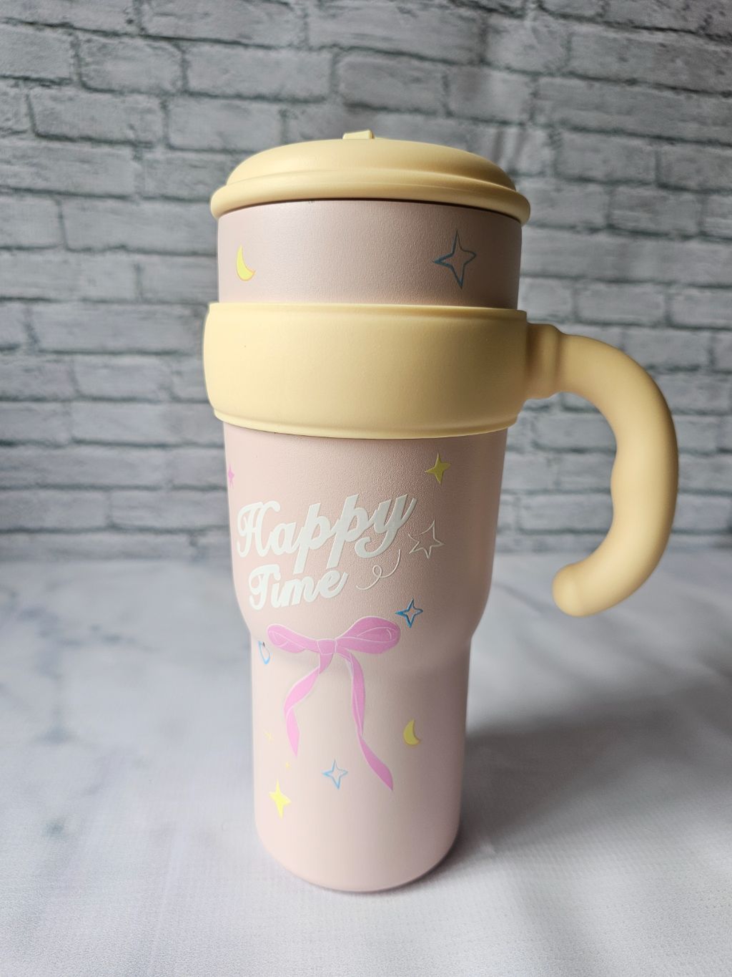 Pastel pink Insulated mug