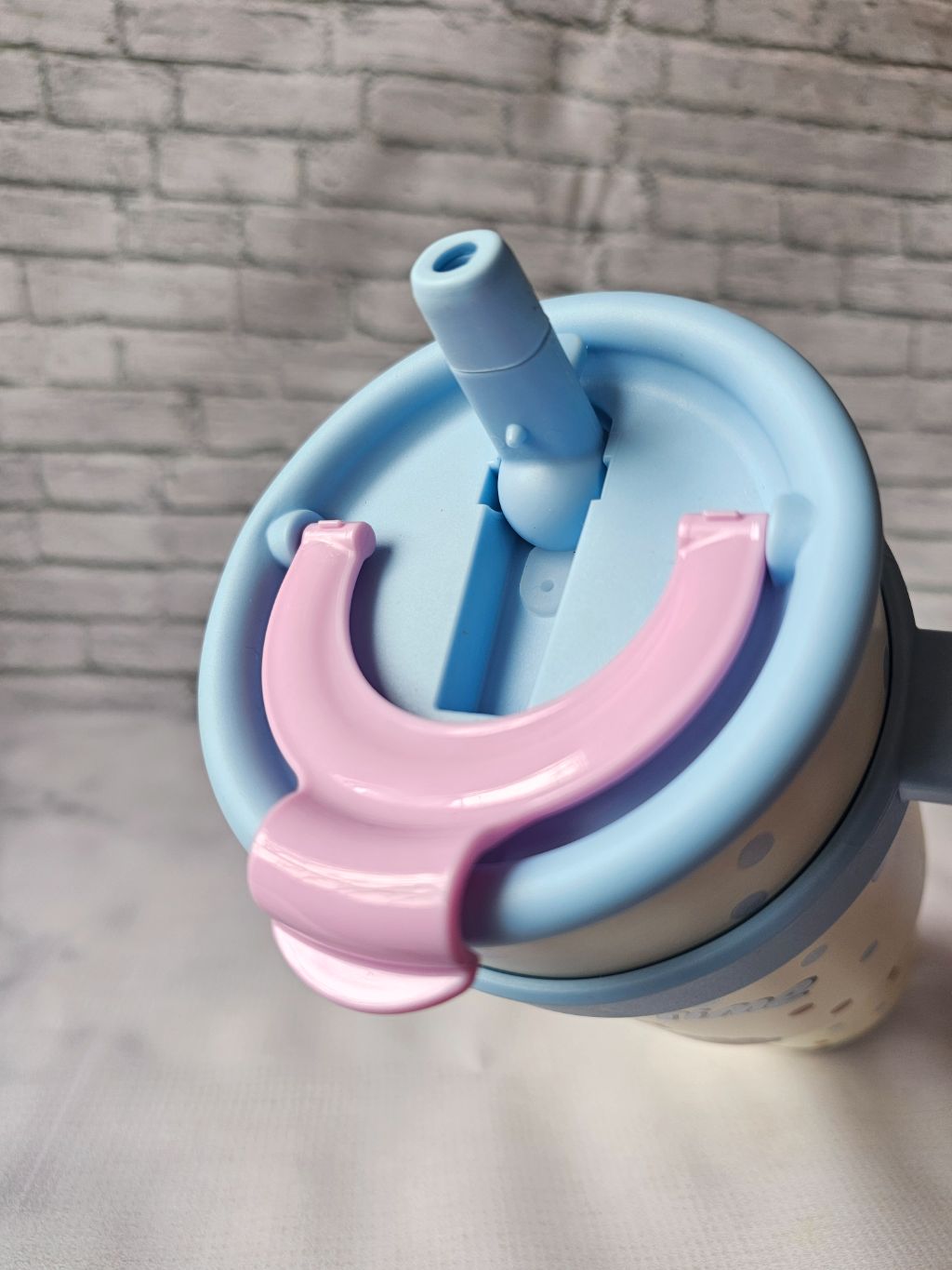 Pastel blue Insulated mug