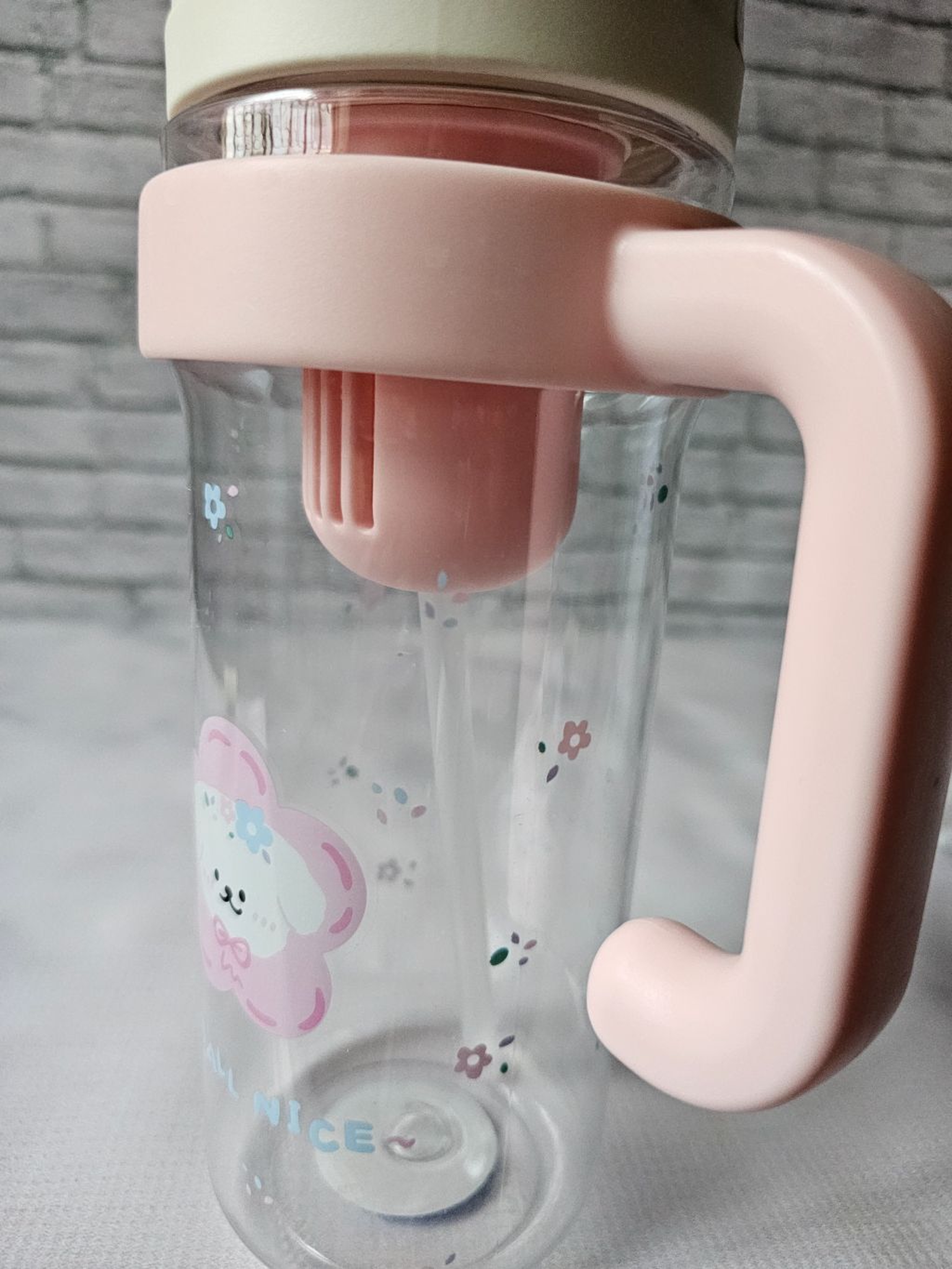 Pink cute water bottles 