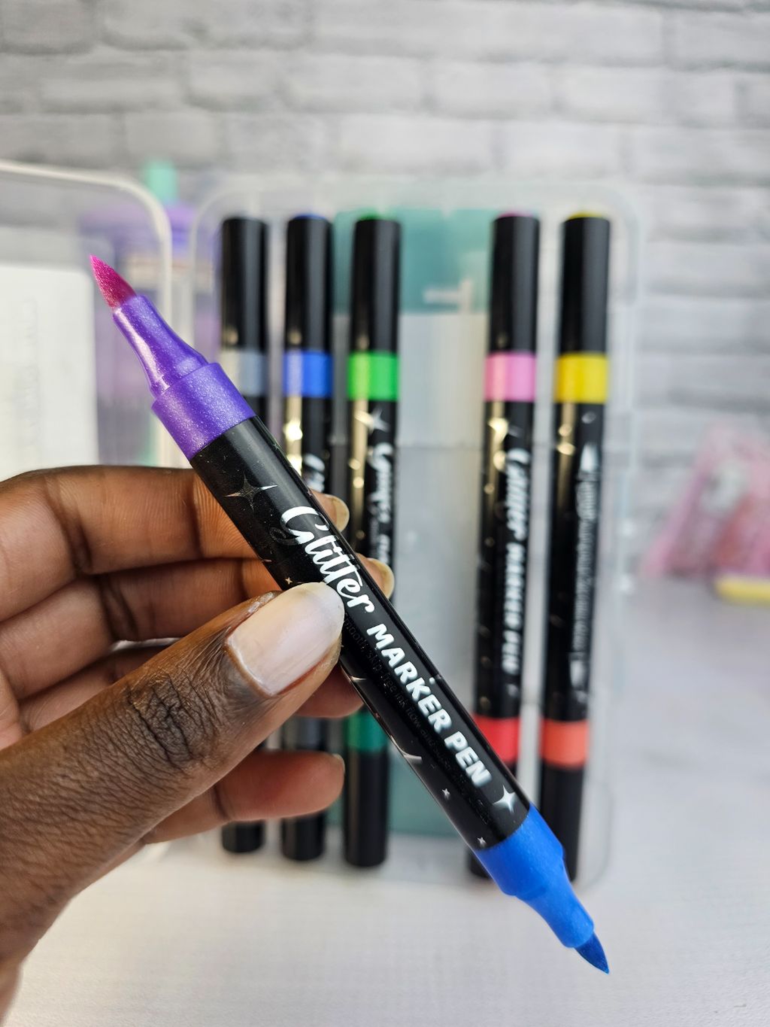 Glitter markers