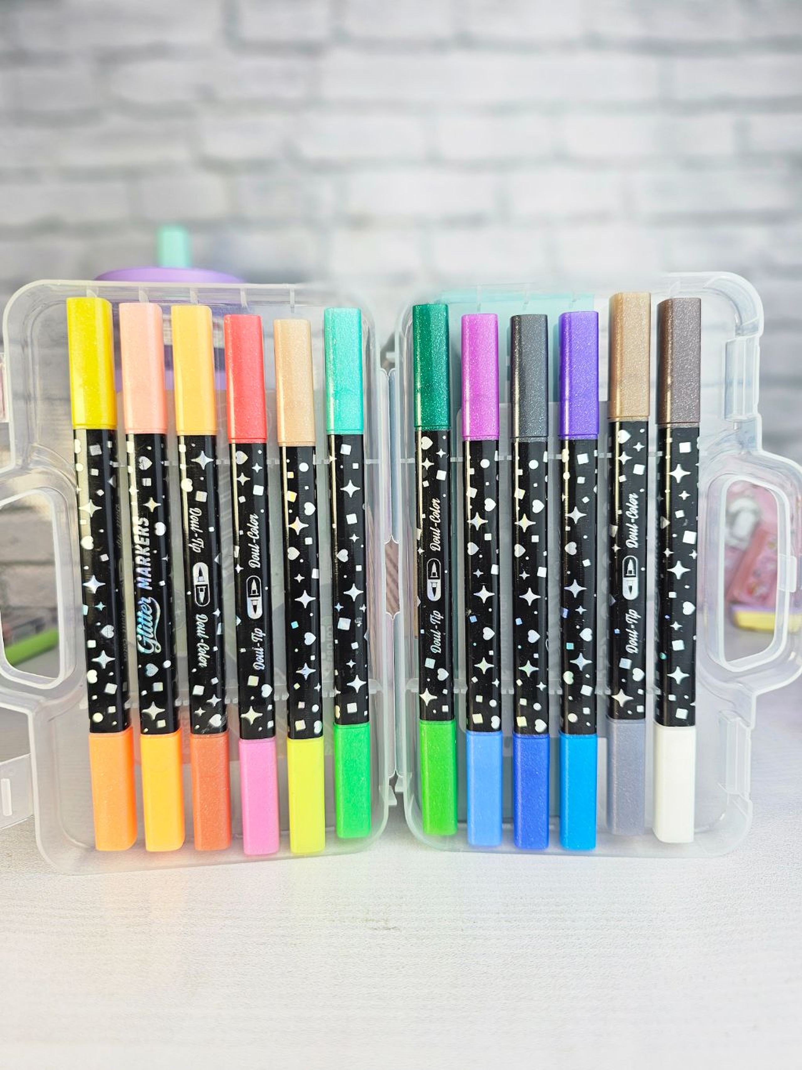 Glitter markers