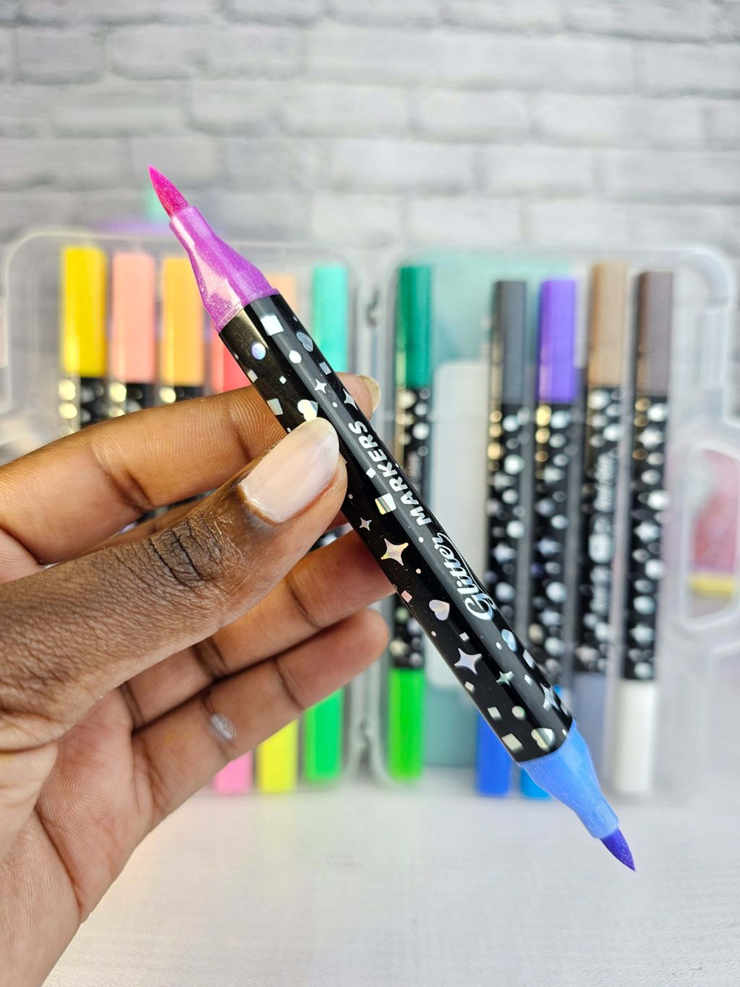 Glitter markers