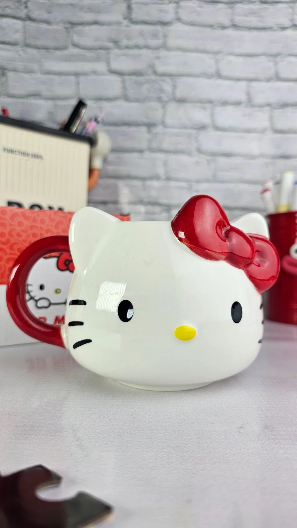 3d hello kitty ceramic mug sanrio