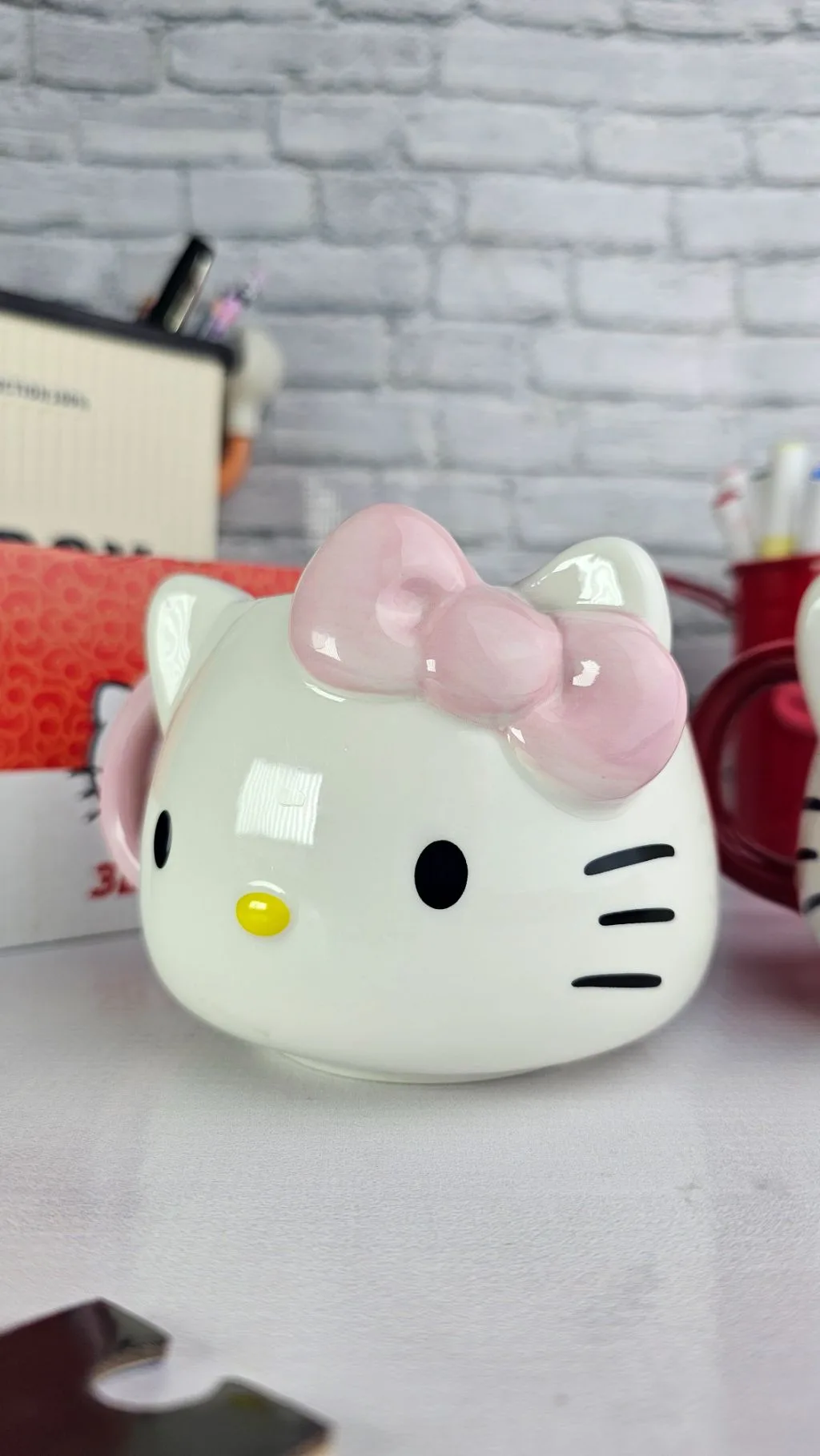 3d hello kitty ceramic mug sanrio