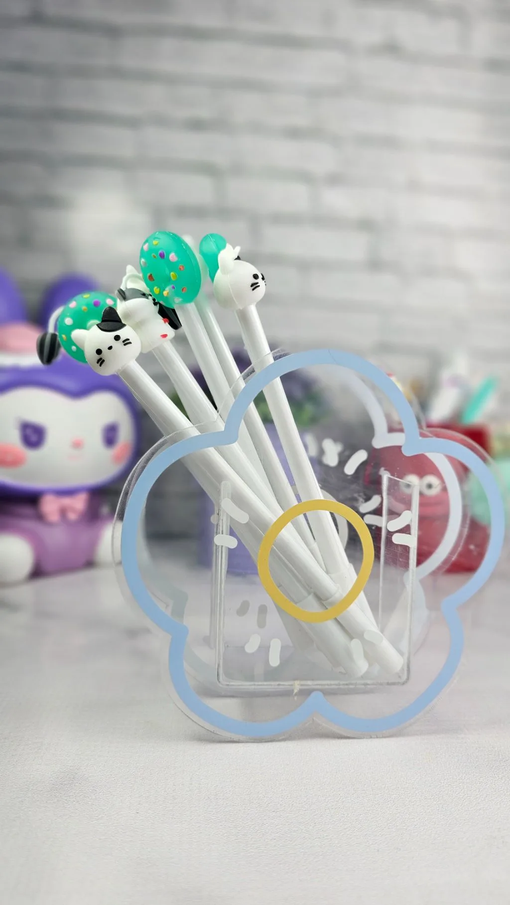 red/white Random cute pens