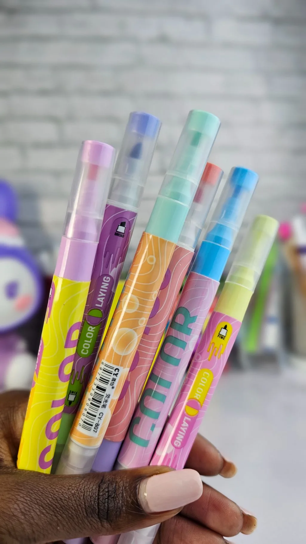 Pudding salad colourful highlighter markers