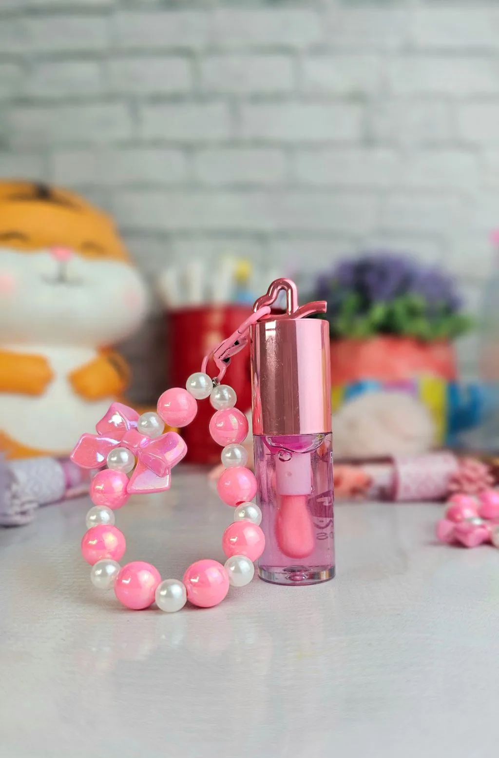 Pink charm lipgloss colour changing