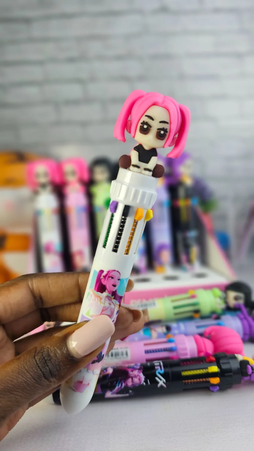 10 in 1 K-pop demon Hunters multi coloured pen