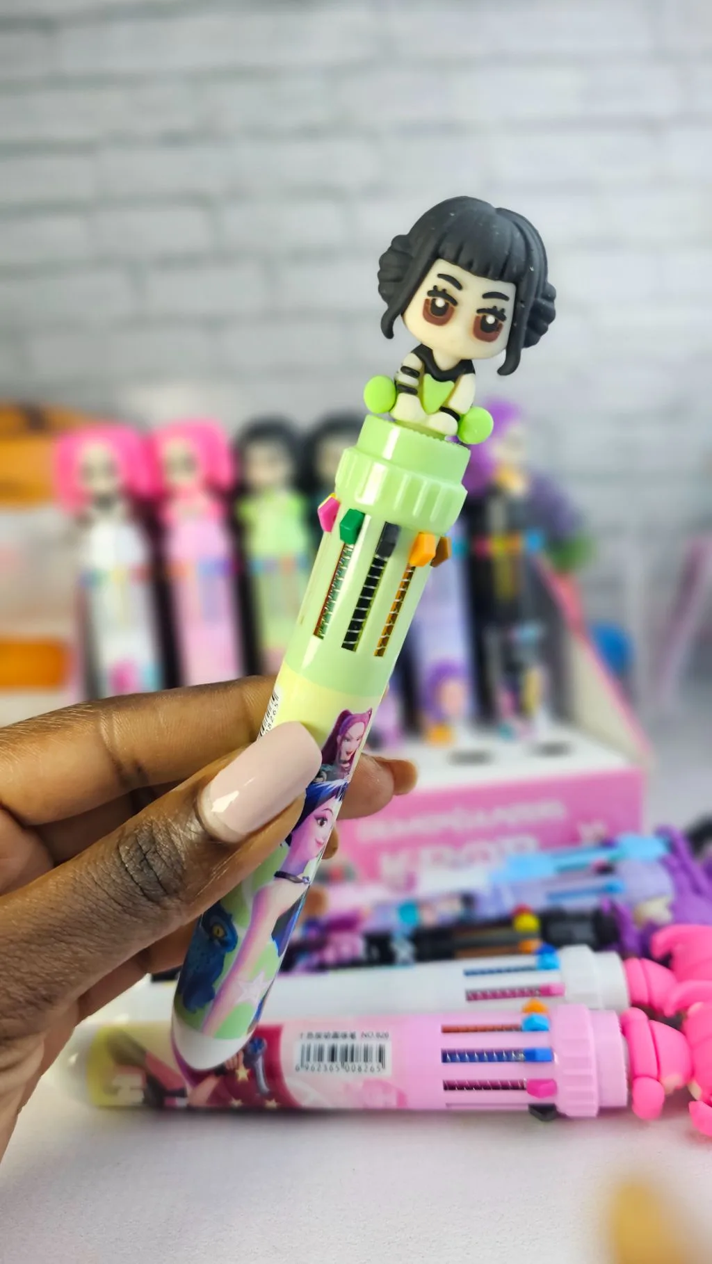10 in 1 K-pop demon Hunters multi coloured pen