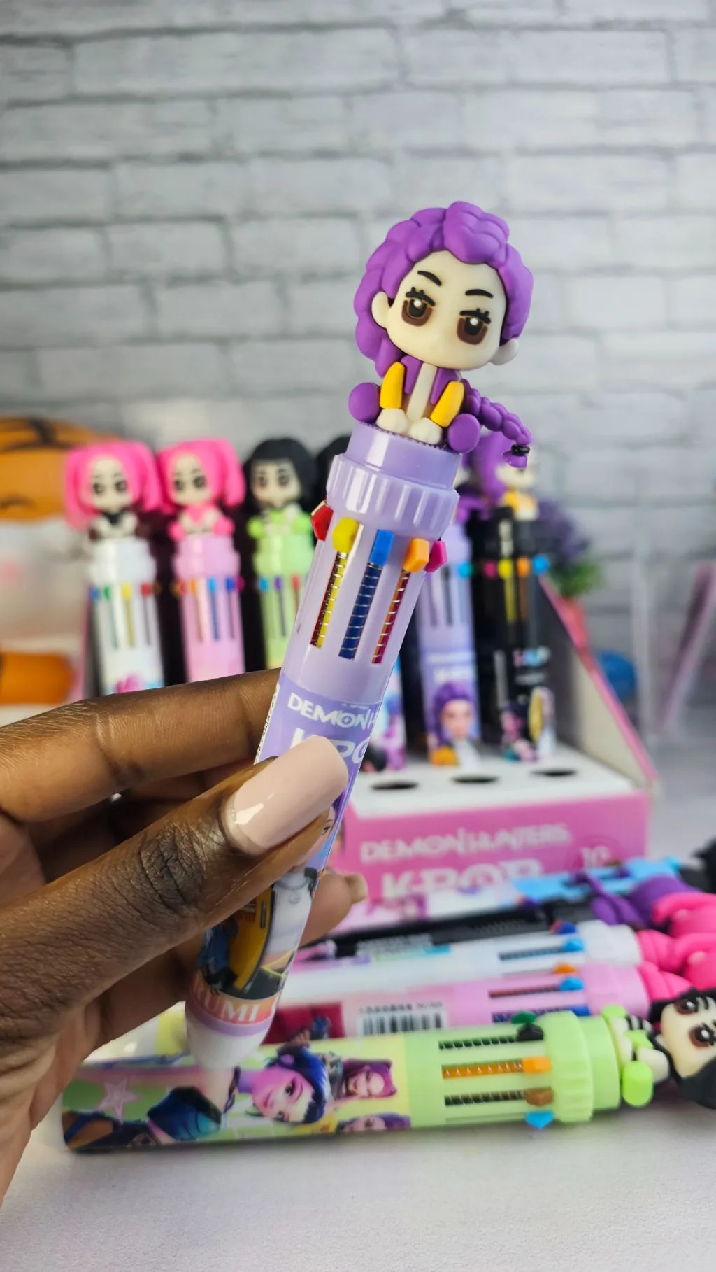 10 in 1 K-pop demon Hunters multi coloured pen
