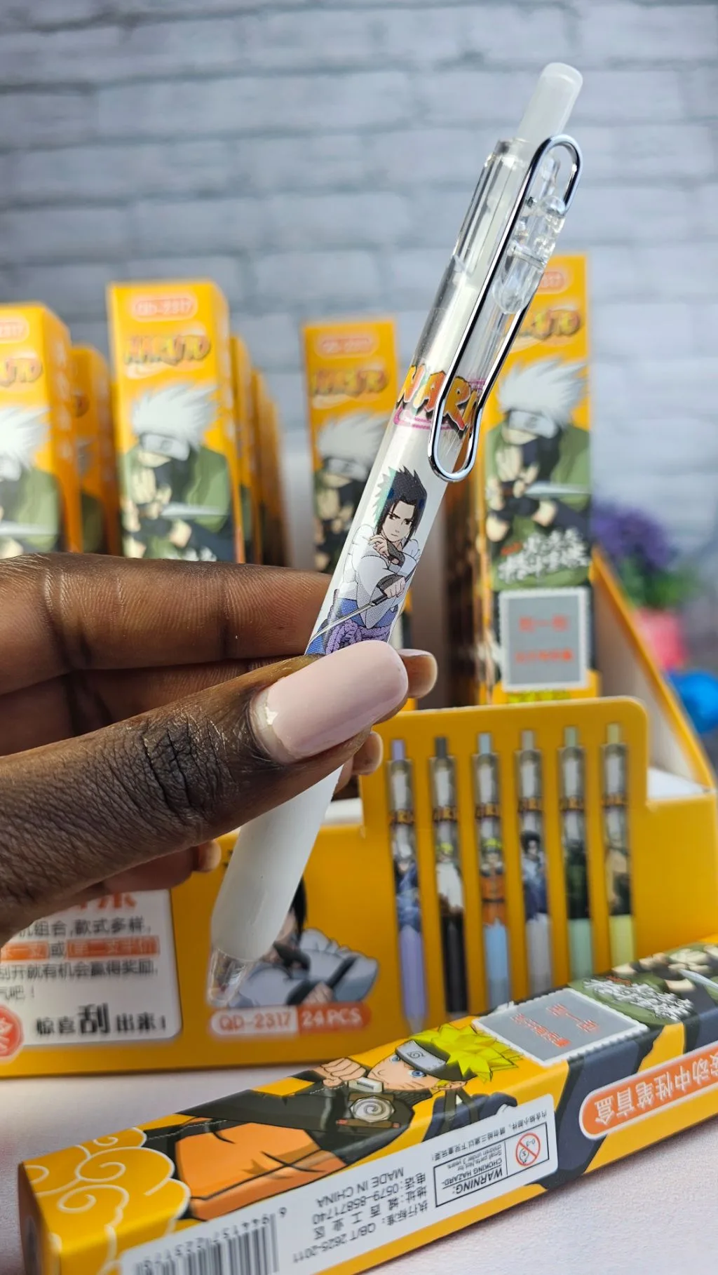 Naruto pens themed anime black