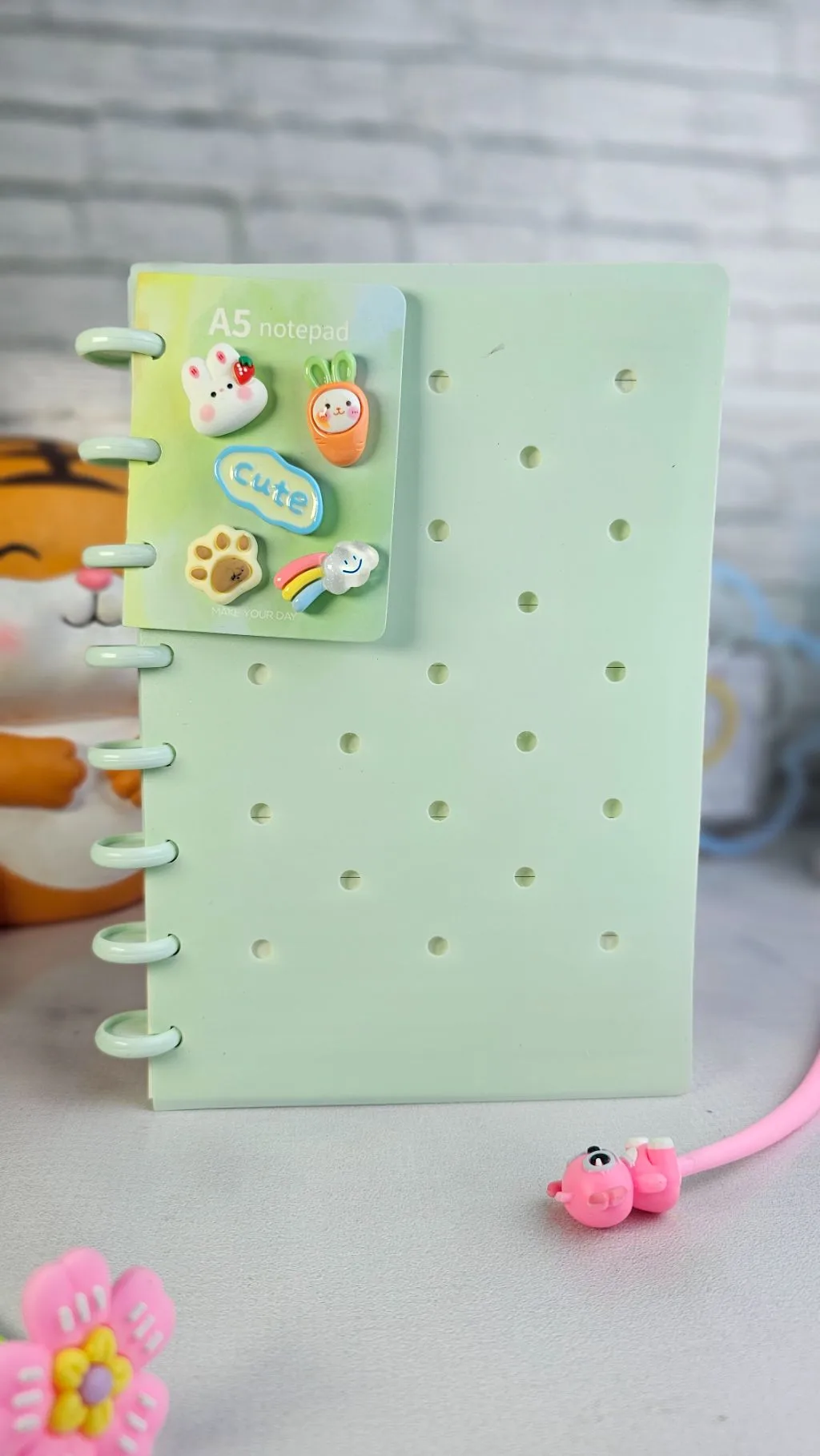 Buckle hole notebook ruled