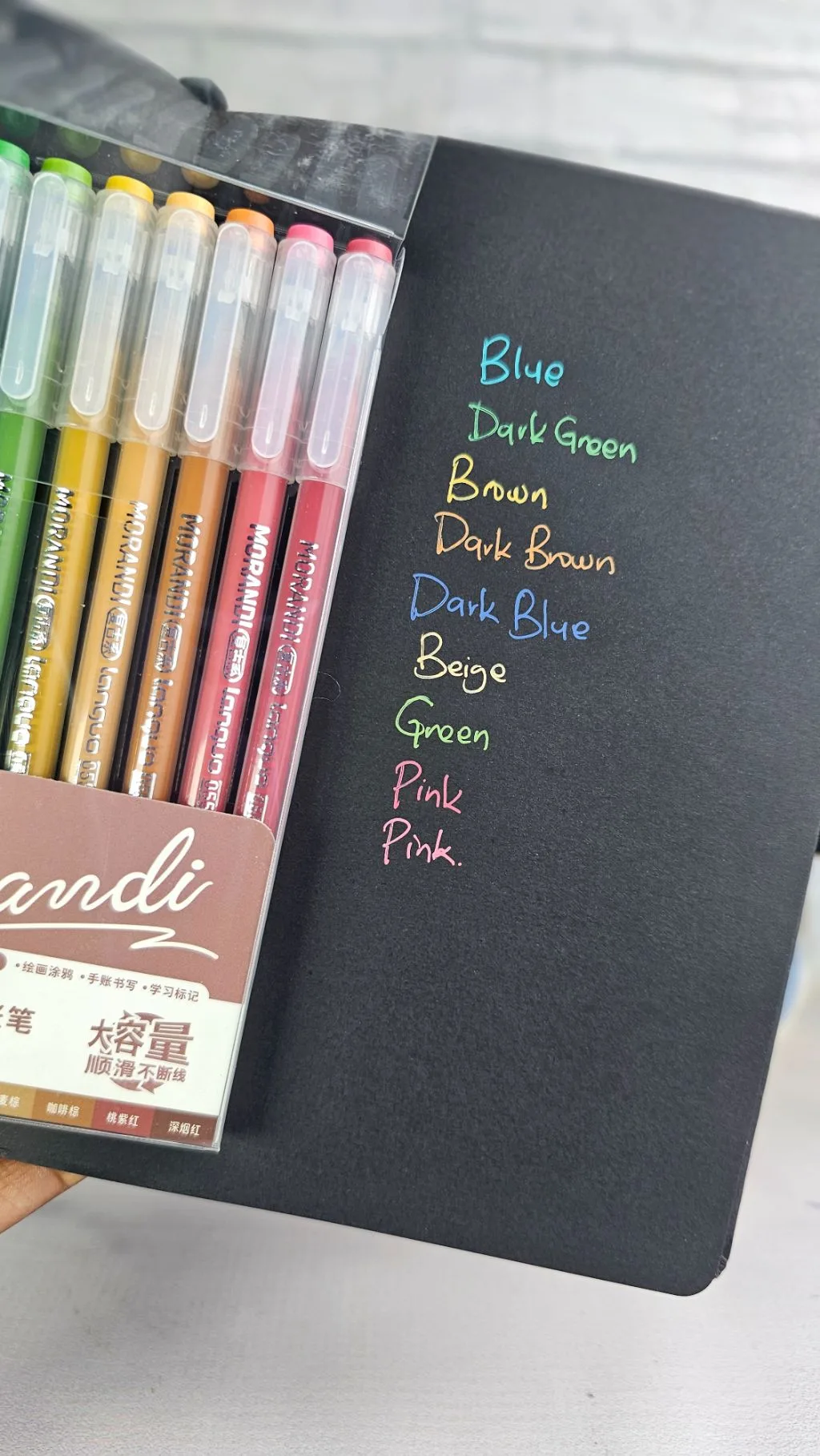 Coloured gel pen pack (black notebook pens)