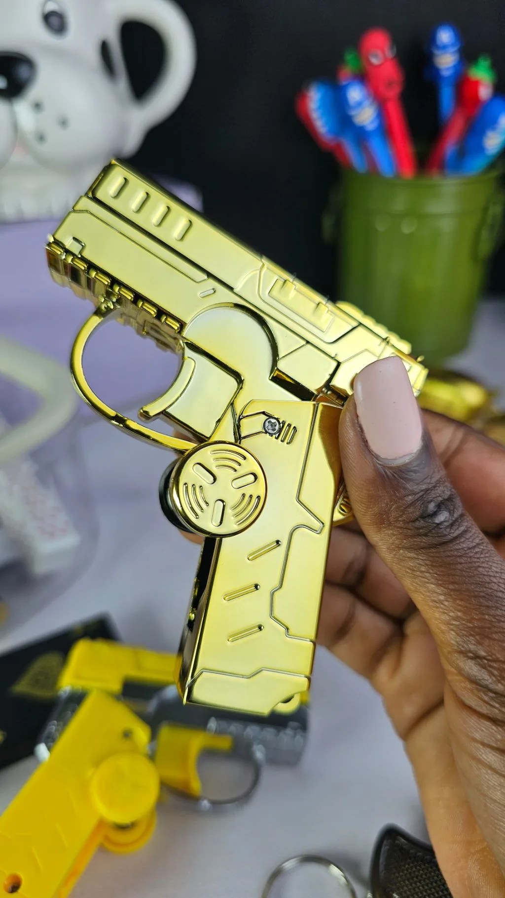 Fidget spinner lighter refillable gas
