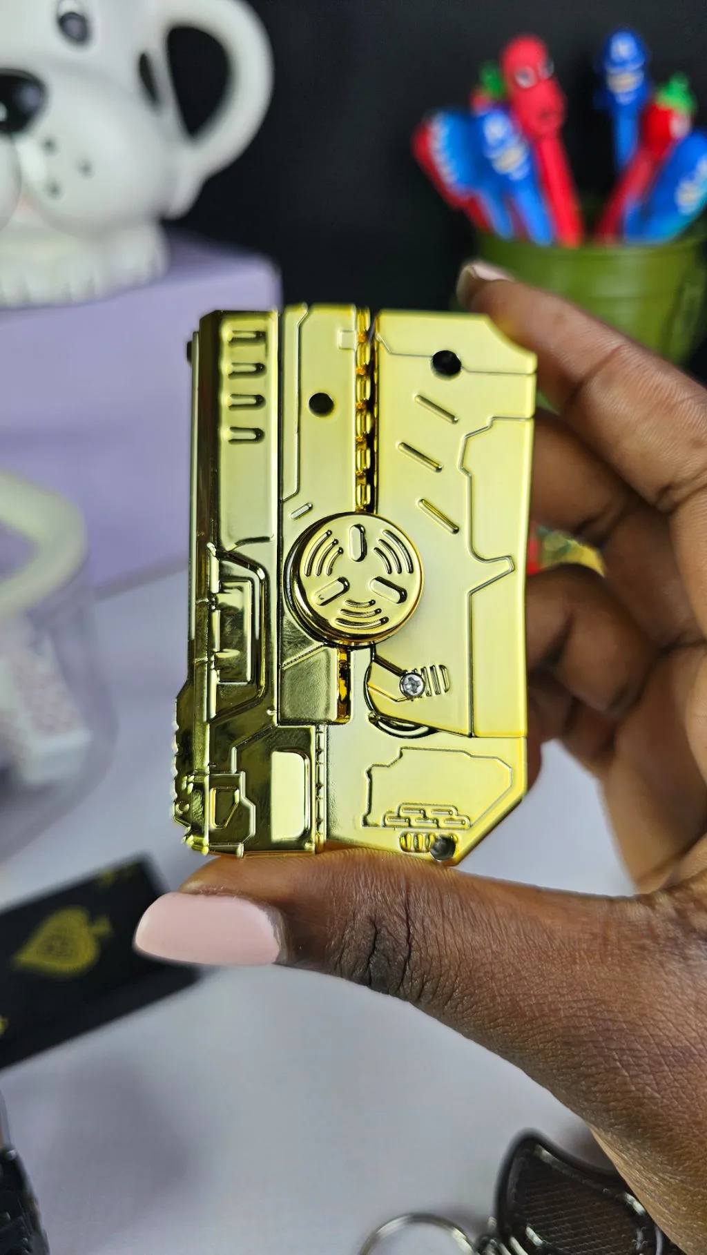 Fidget spinner lighter refillable gas