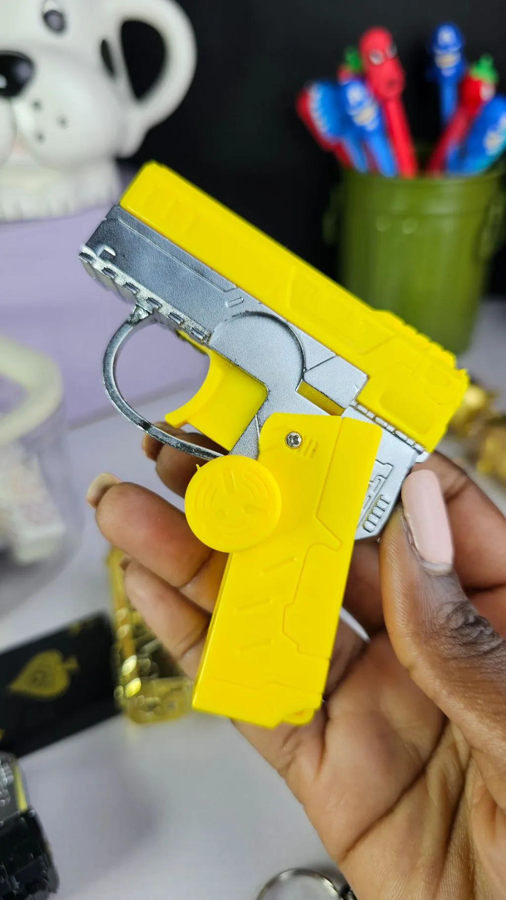Fidget spinner lighter refillable gas