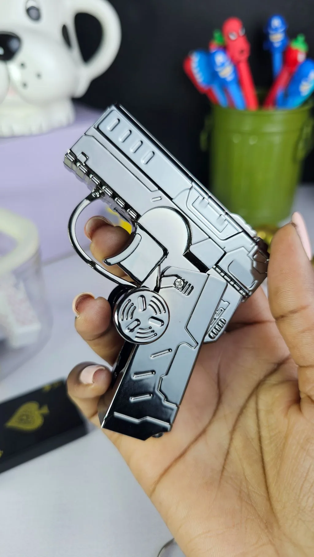 Fidget spinner lighter refillable gas