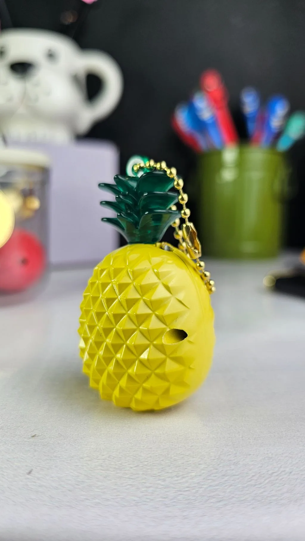 Pineapple refillable lighter gas and keychain