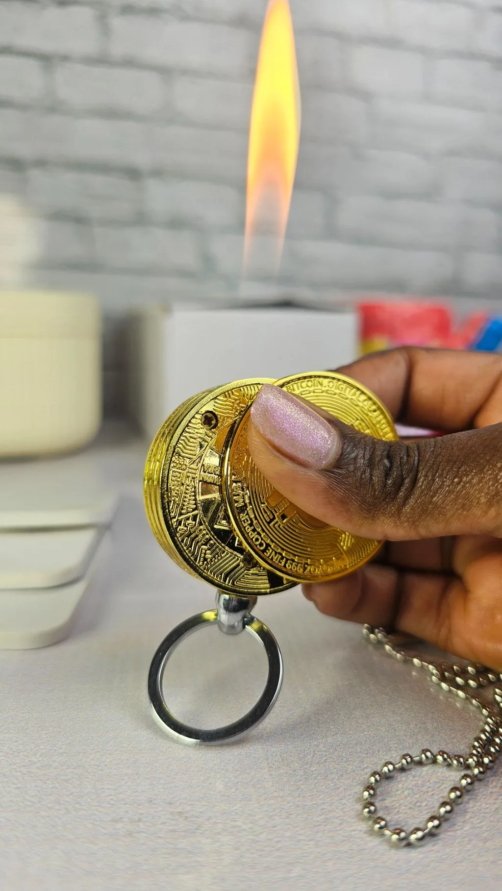 Gold bitcoin refillable lighter