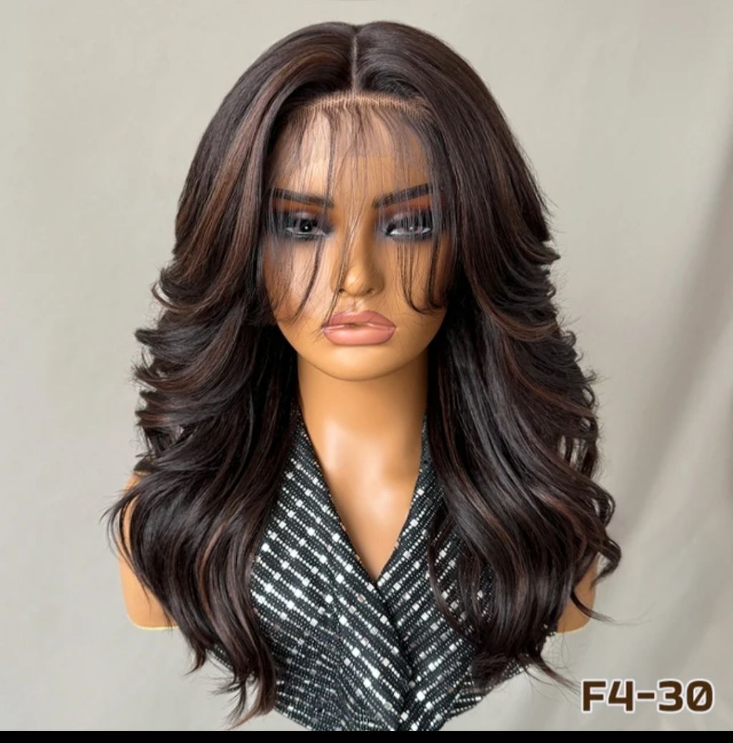 ALORA LAYERED WIG