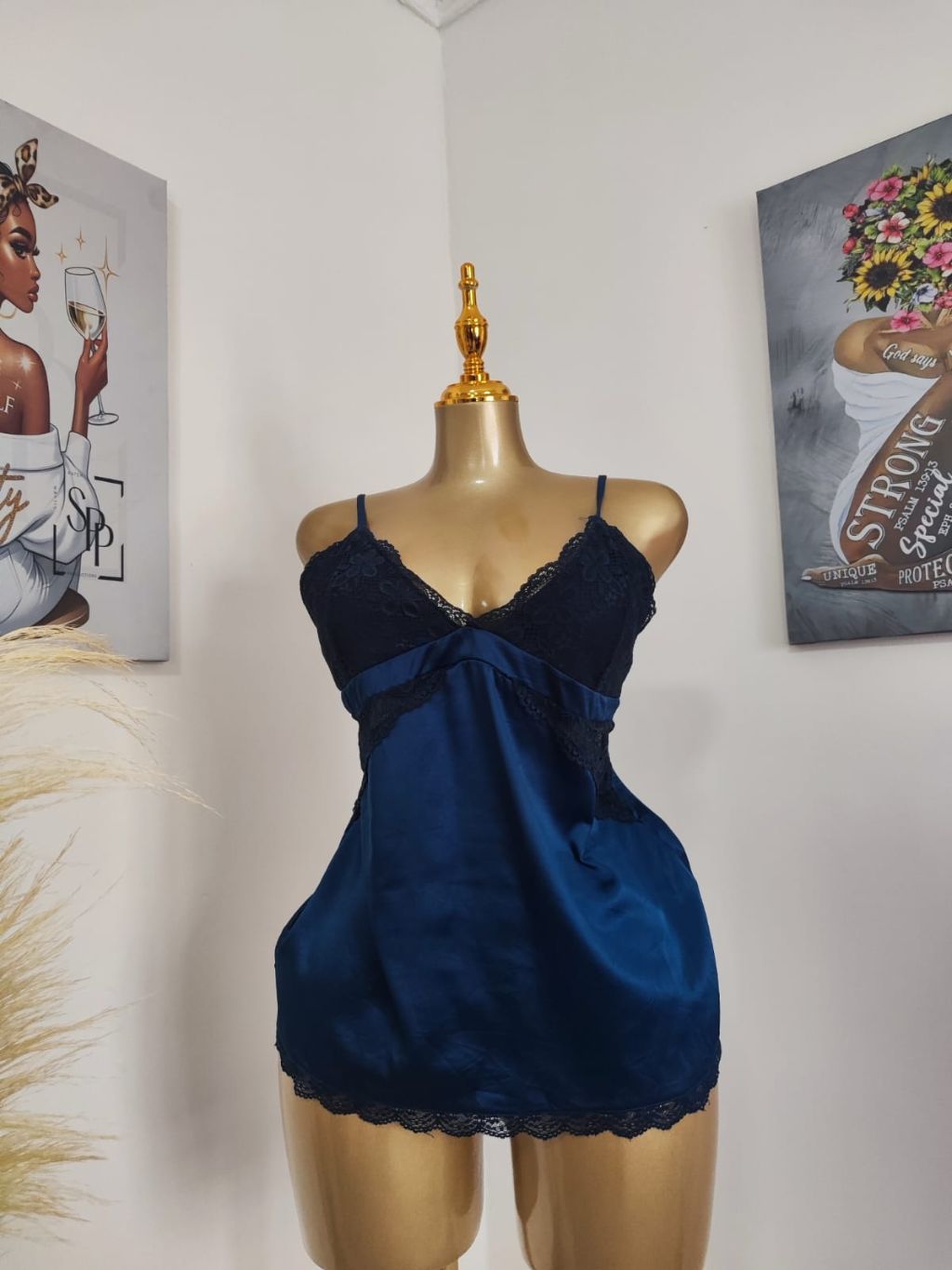 The Midnight Lace-Overlay Petticoat
