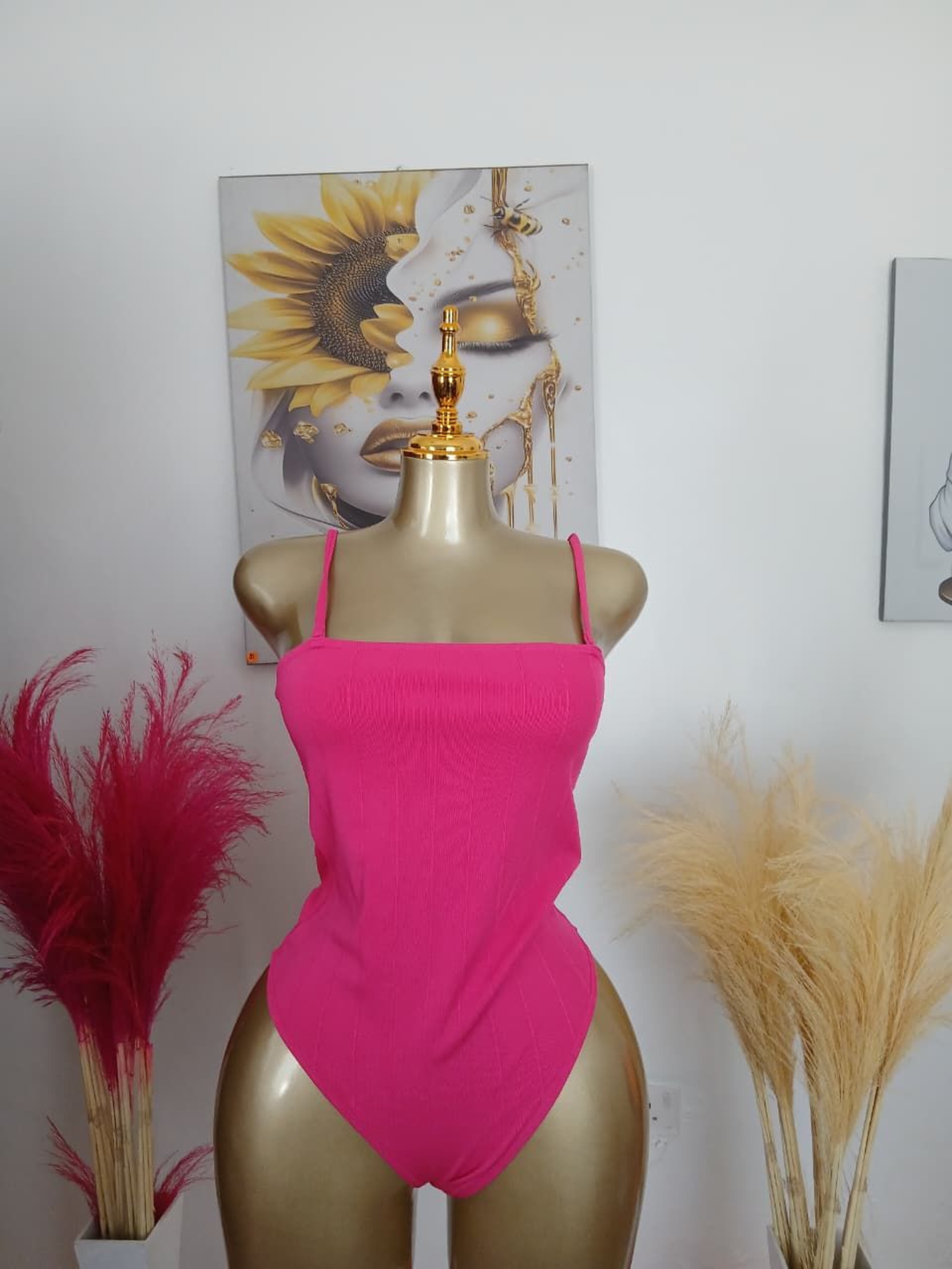Seamless-Fit Ribbed Bodysuit