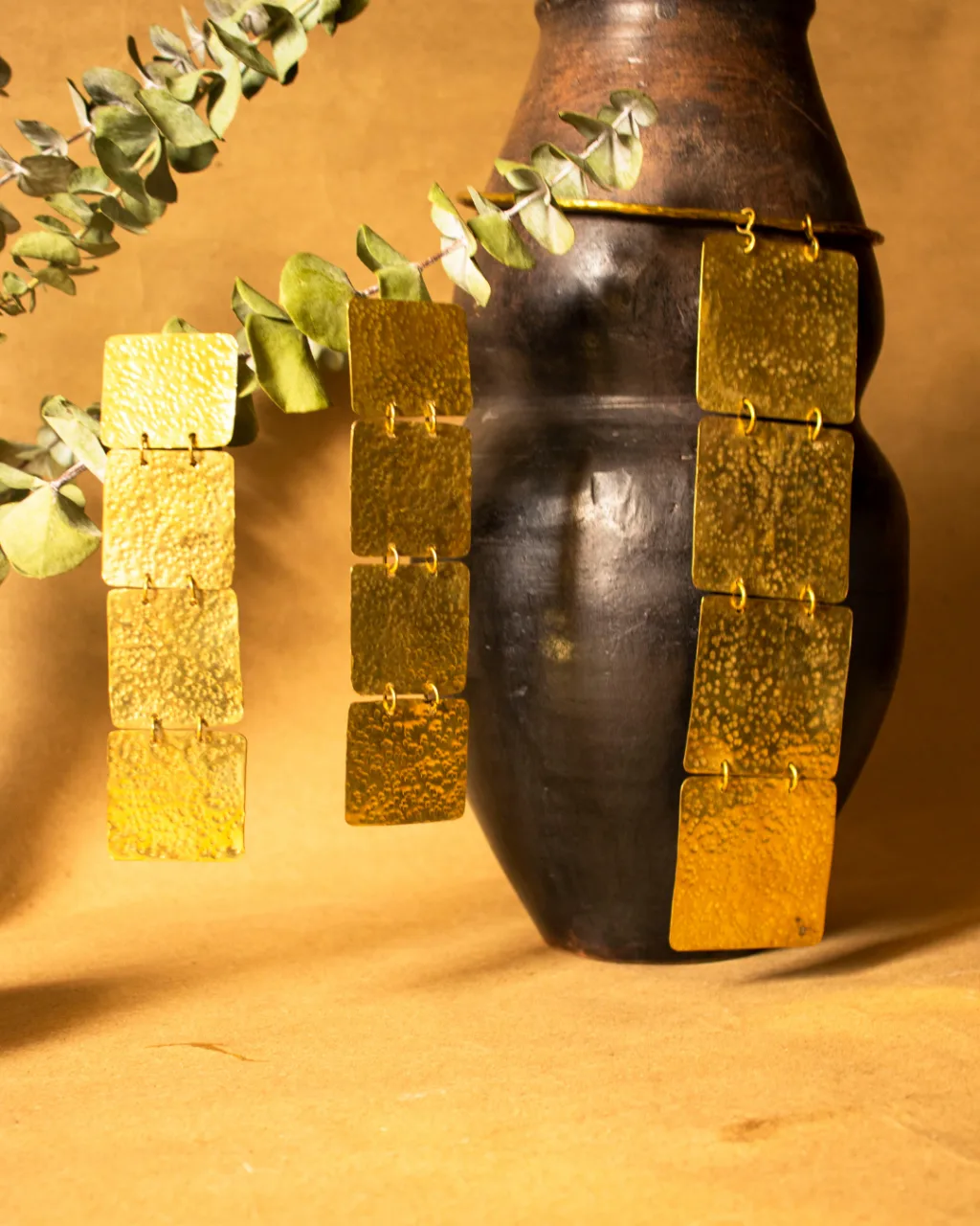 Miraba Minne Earrings