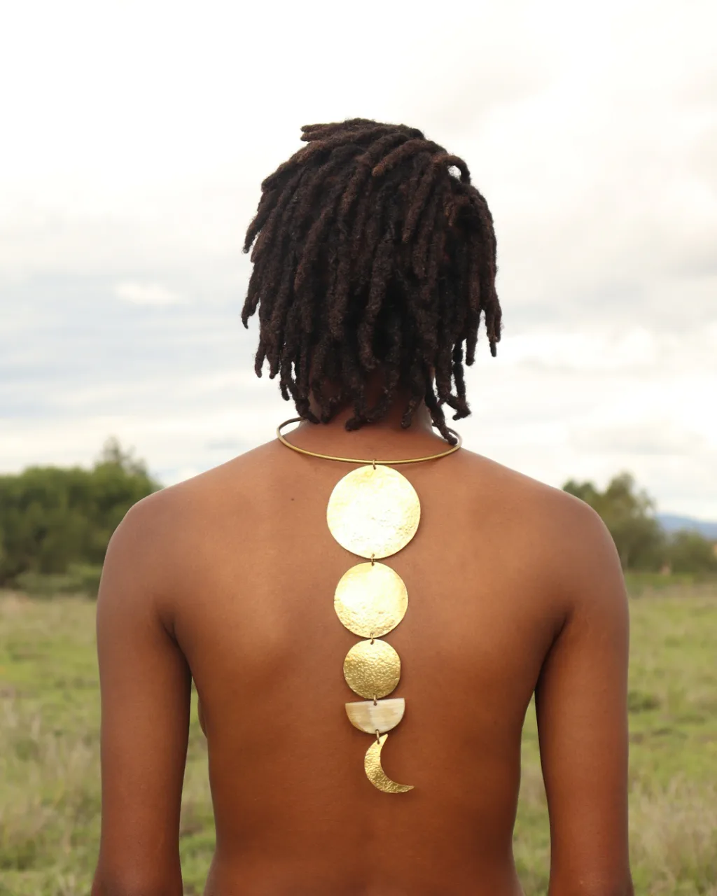 UMU NECKPIECE