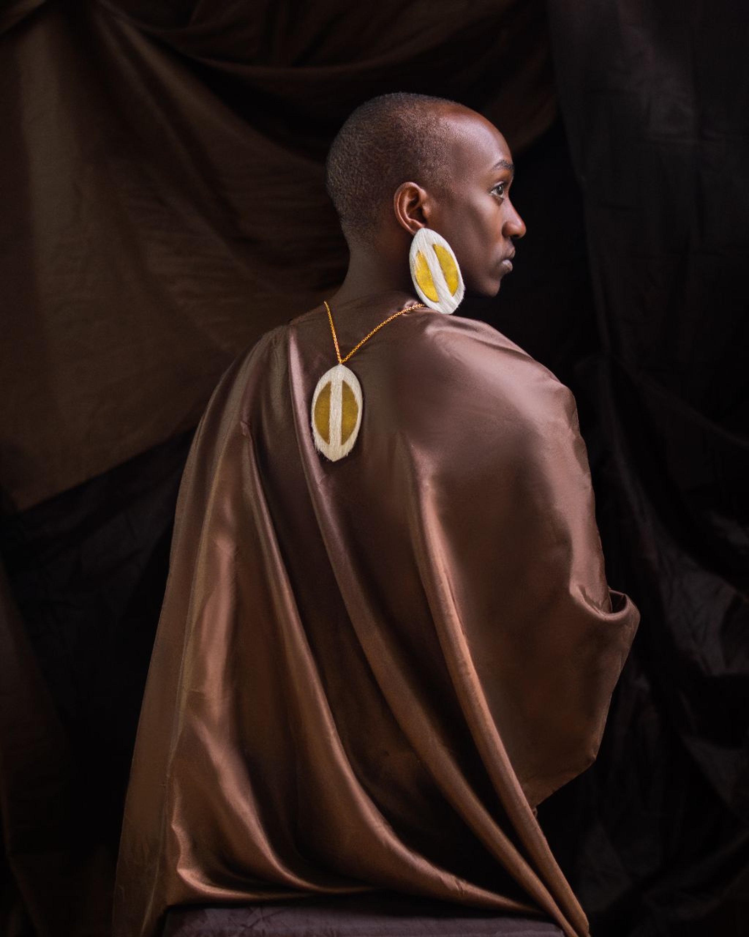 NGAO EARRINGS
